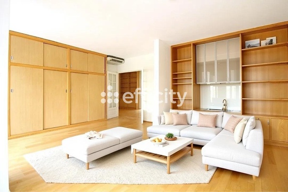 appartement 3 pièces - 84m2 à Lyon (69006)