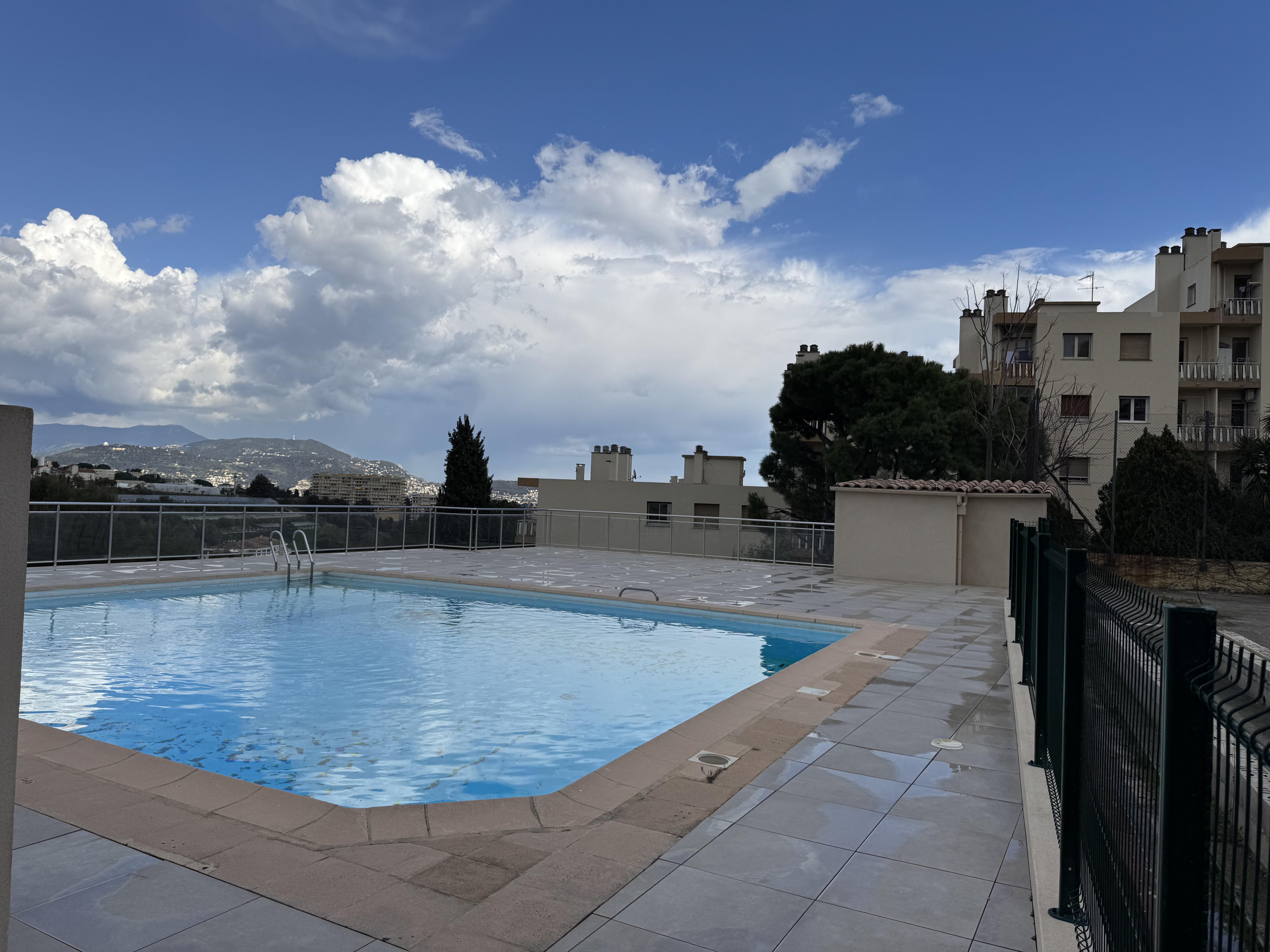 Achat immobilier Appartement 2 pièces  50m2 à Nice (06200) - Photo n°1