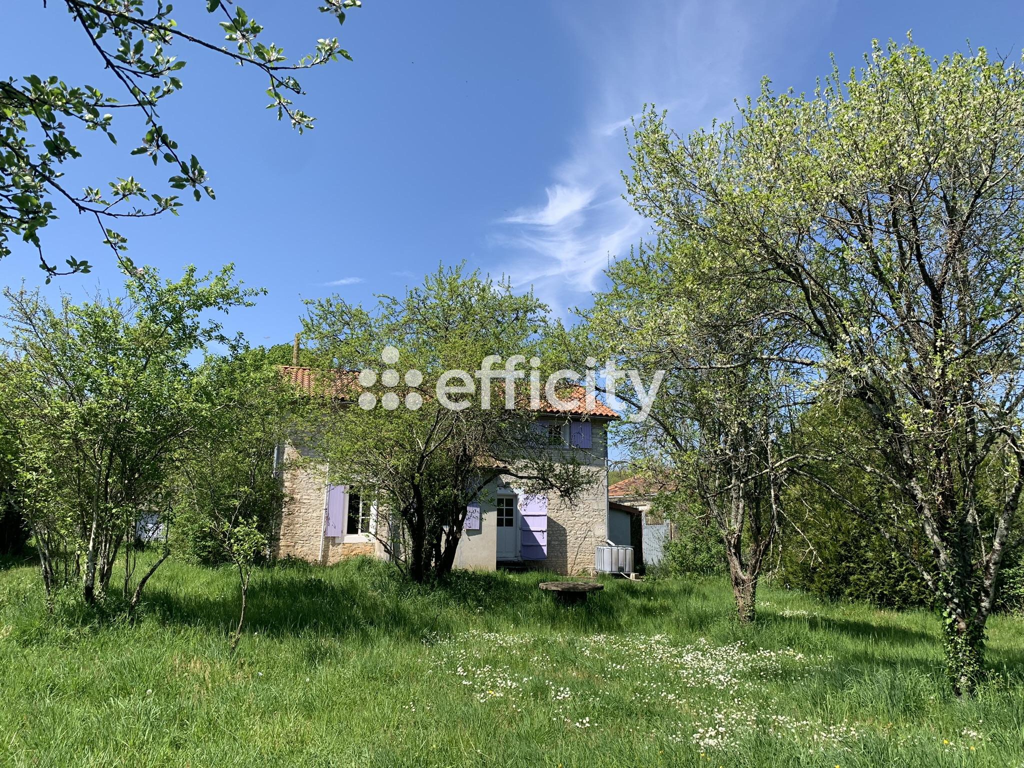 Maison 4 pièces 136 m² · à Cellettes · 136 m² · 215 000 €