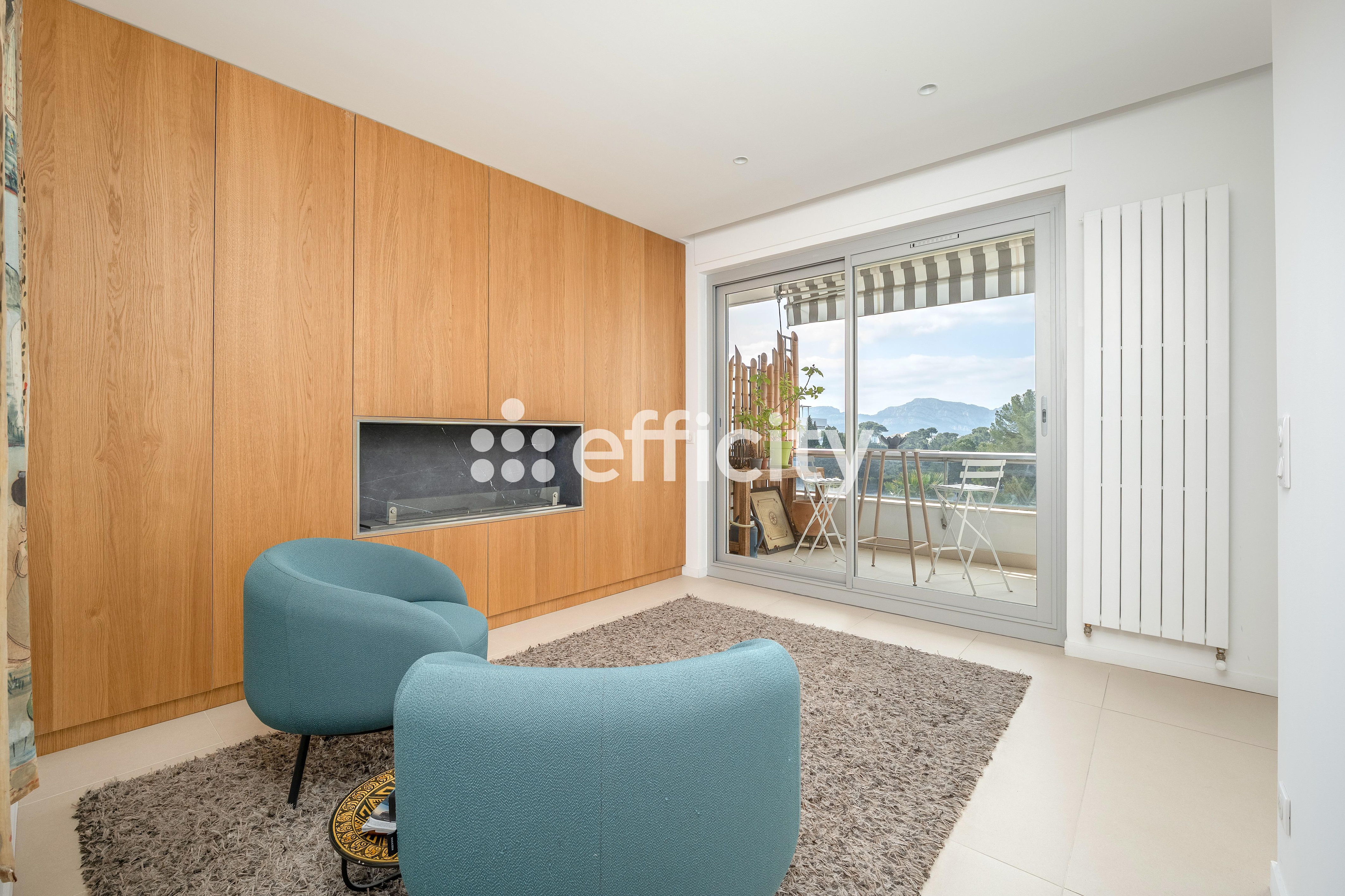 Achat immobilier Appartement 6 pièces  190m2 à Marseille (13008) - Photo n°11