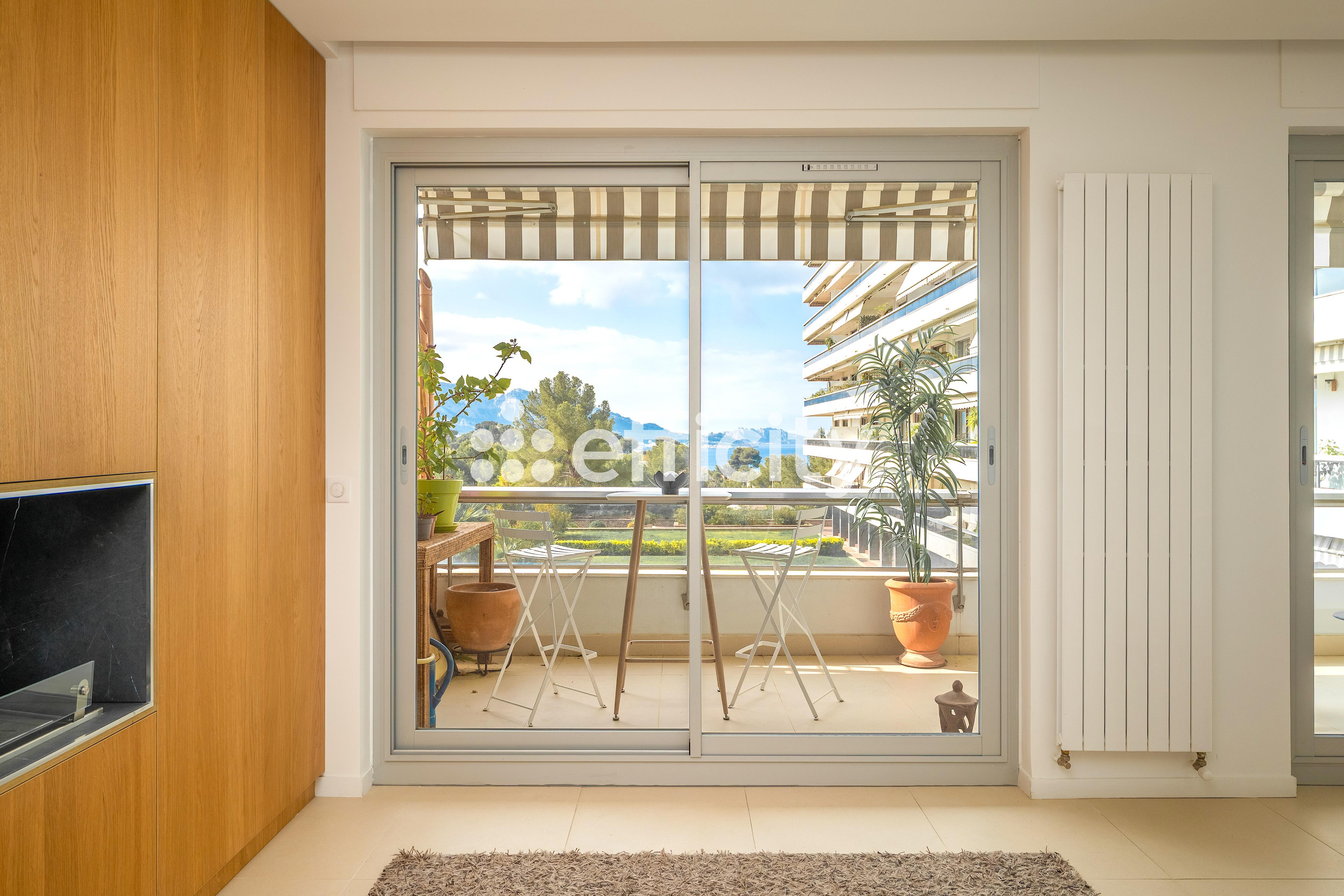 Achat immobilier Appartement 6 pièces  190m2 à Marseille (13008) - Photo n°12