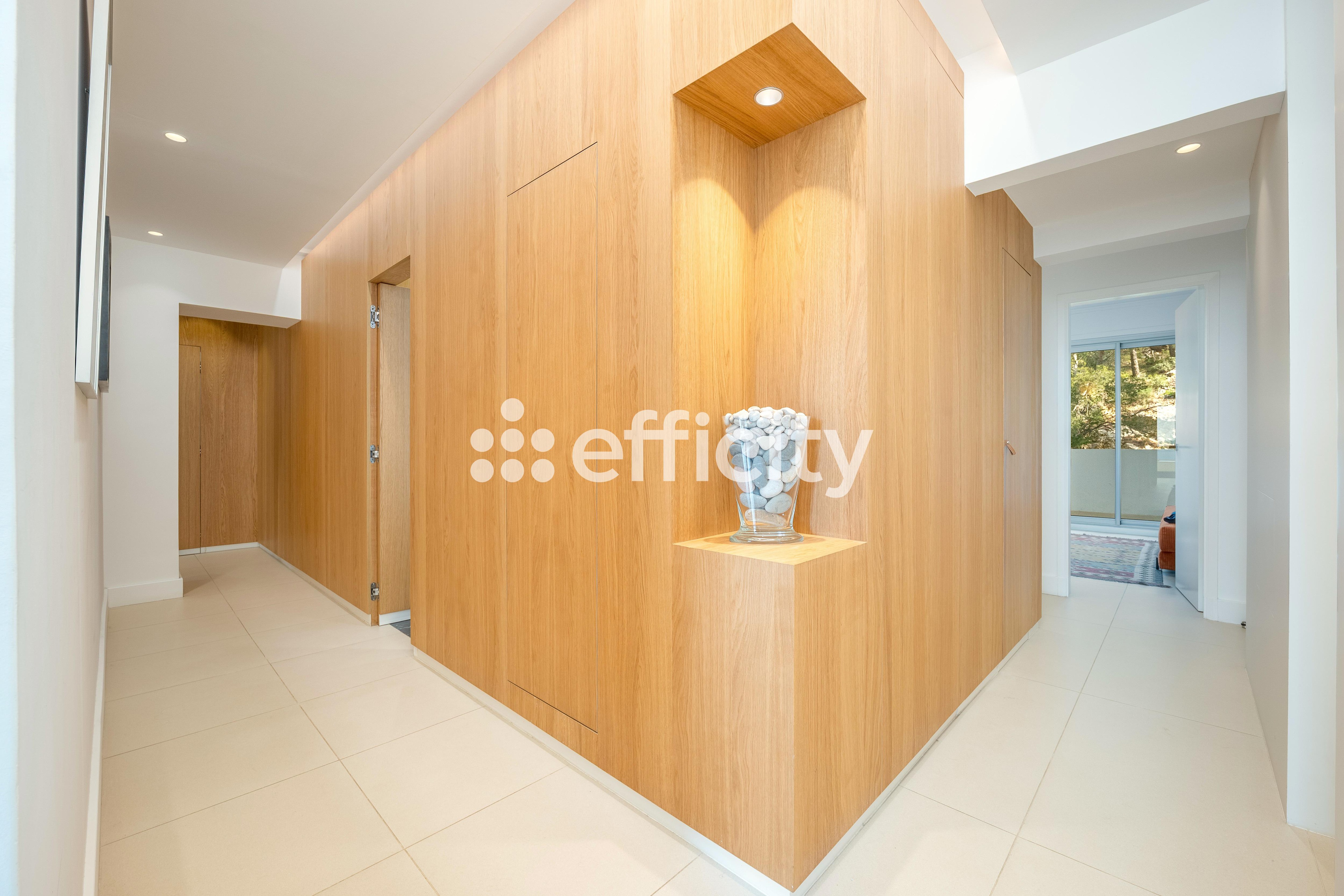 Achat immobilier Appartement 6 pièces  190m2 à Marseille (13008) - Photo n°8