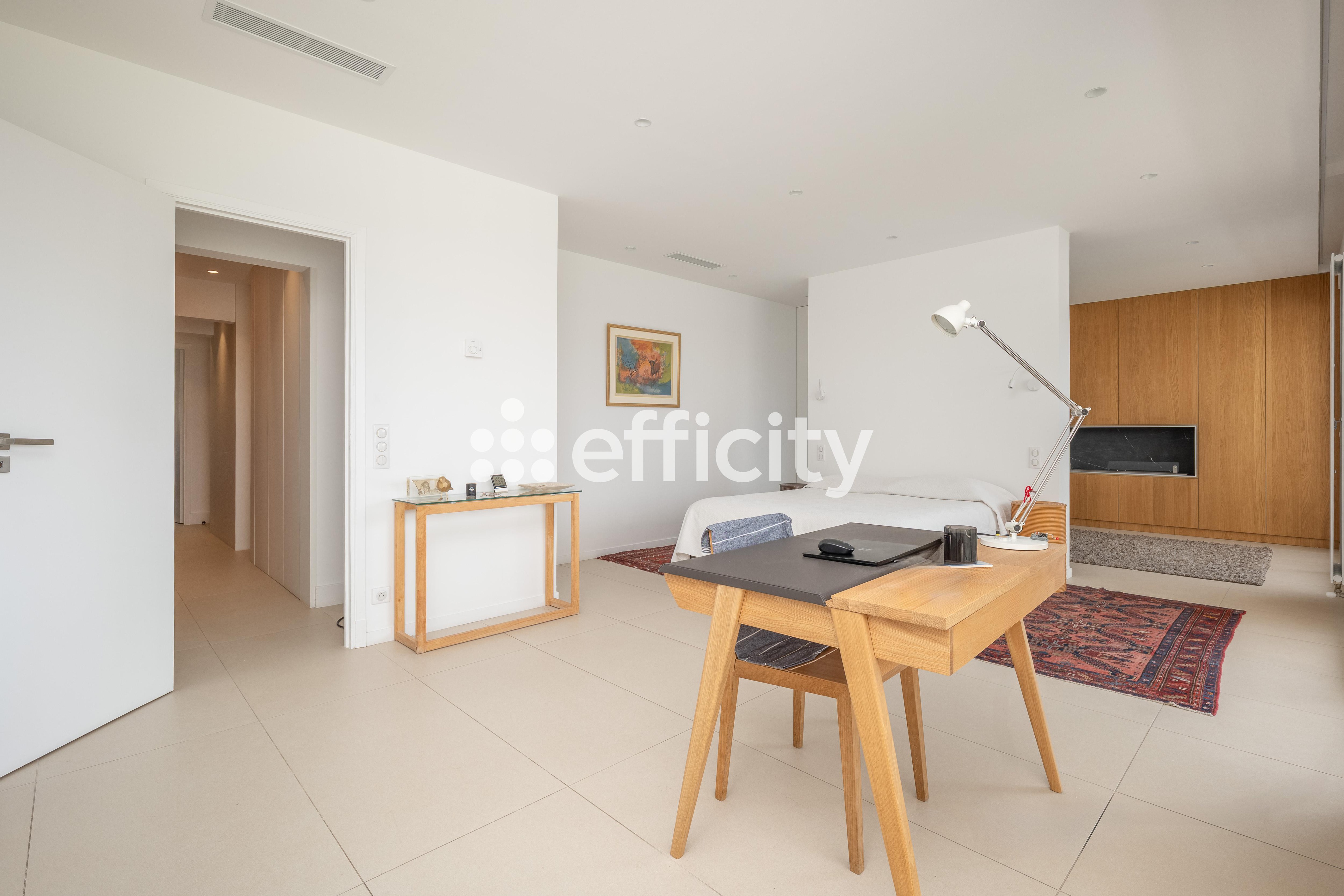 Achat immobilier Appartement 6 pièces  190m2 à Marseille (13008) - Photo n°10