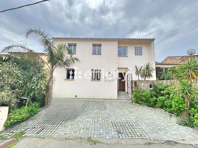 appartement 3 pièces - 80m2 à Calvi (20260)