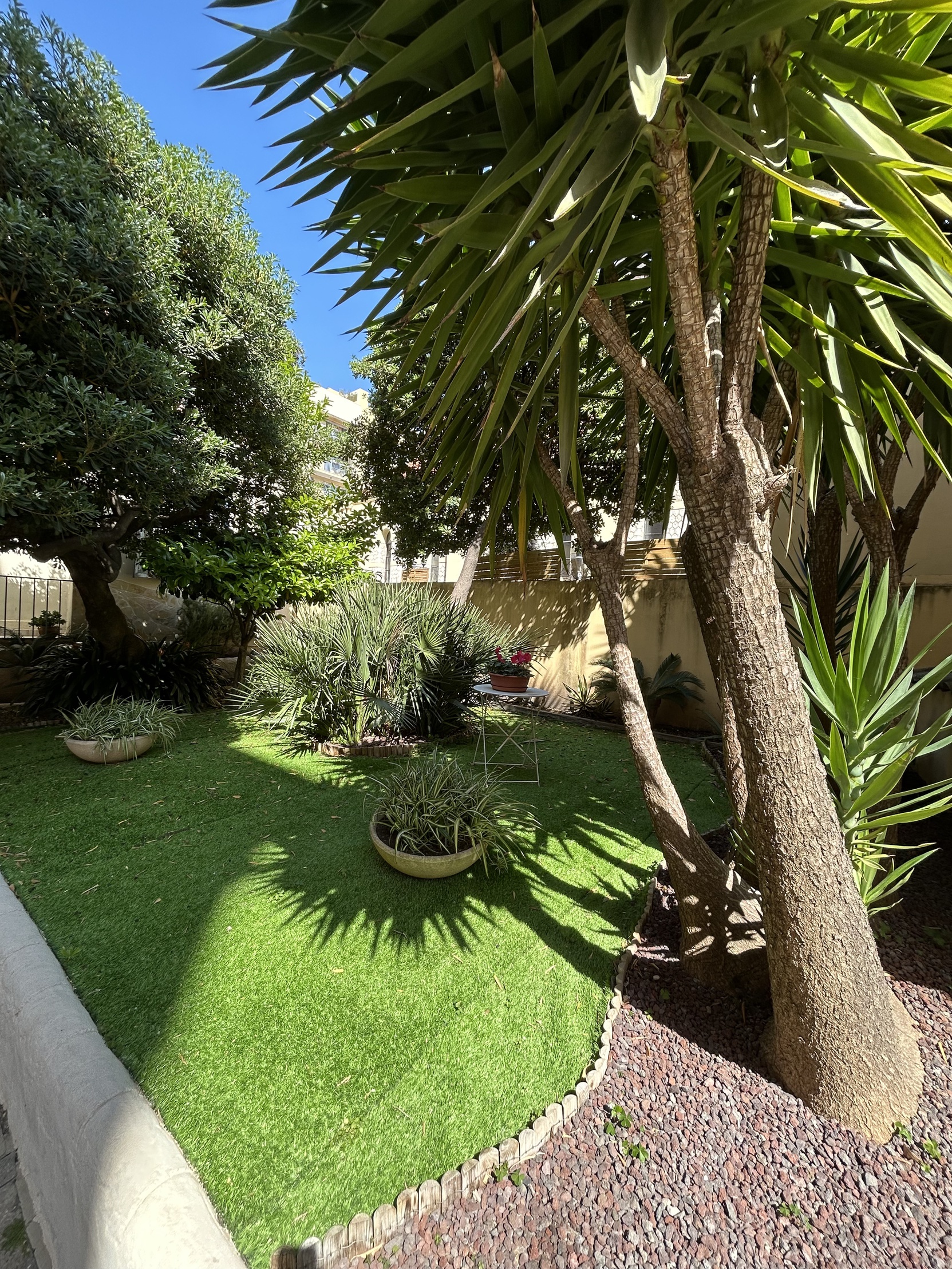 appartement 1 pièces - 15m2 à Menton (06500)