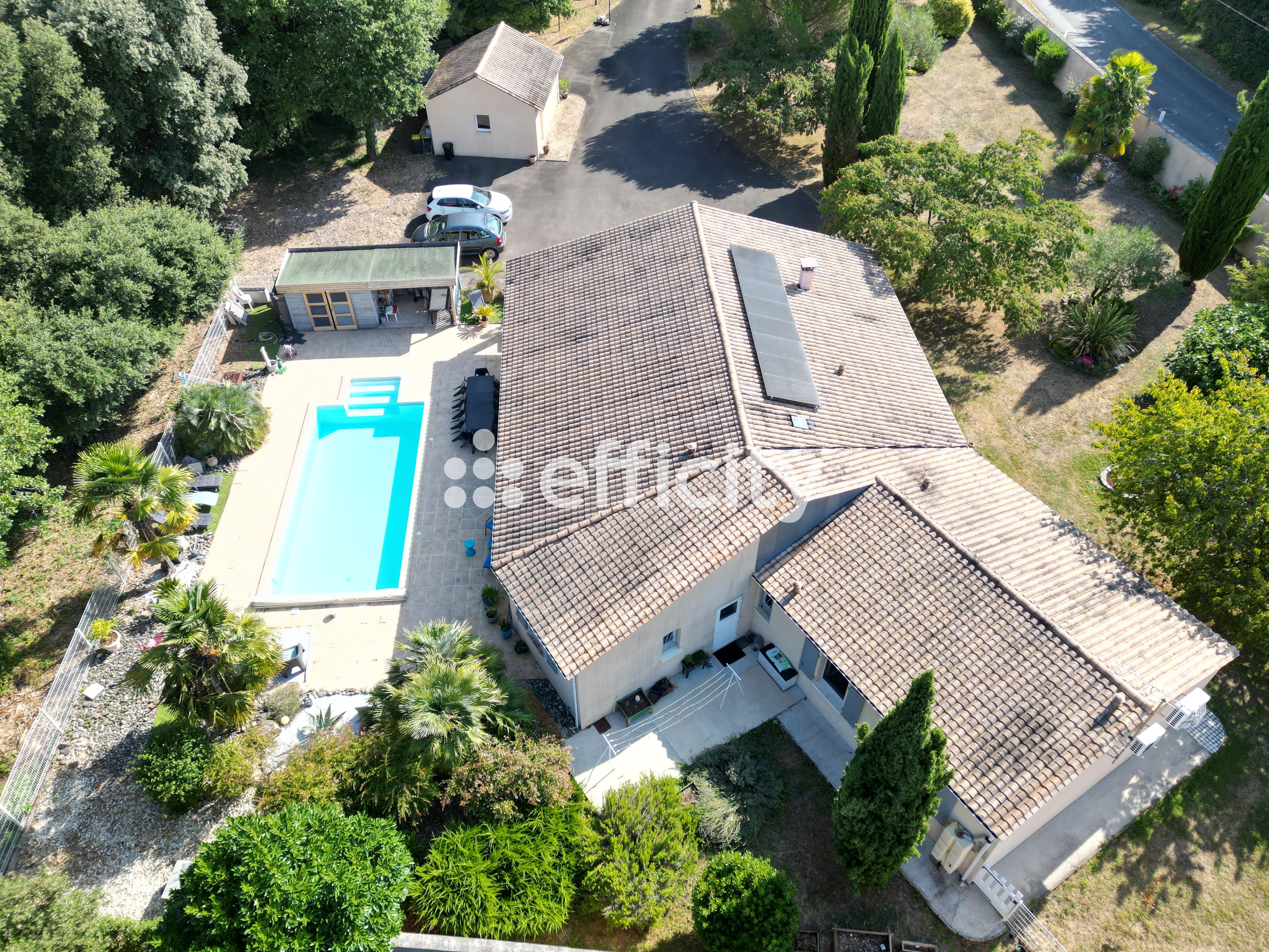 Maison 7 pièces 198 m² · à Saint-Brice · 198 m² · 399 750 €