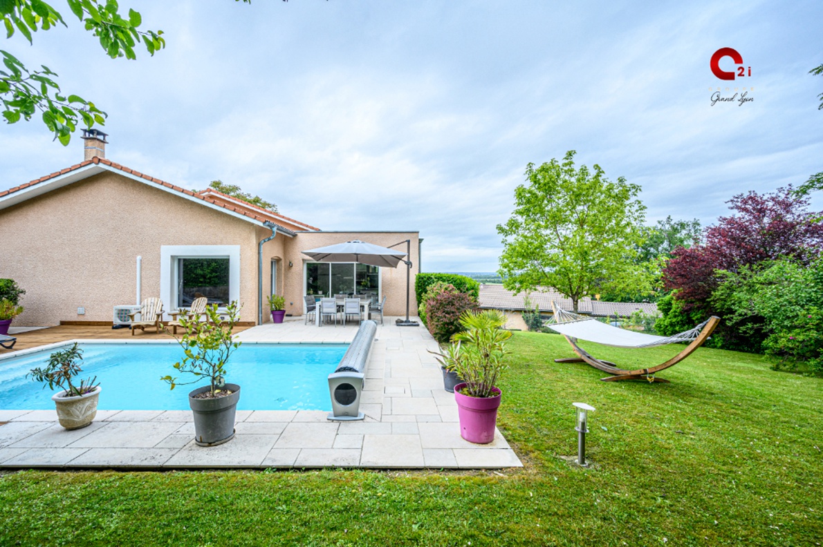 maison  - 134m2 à Pusignan (69330)