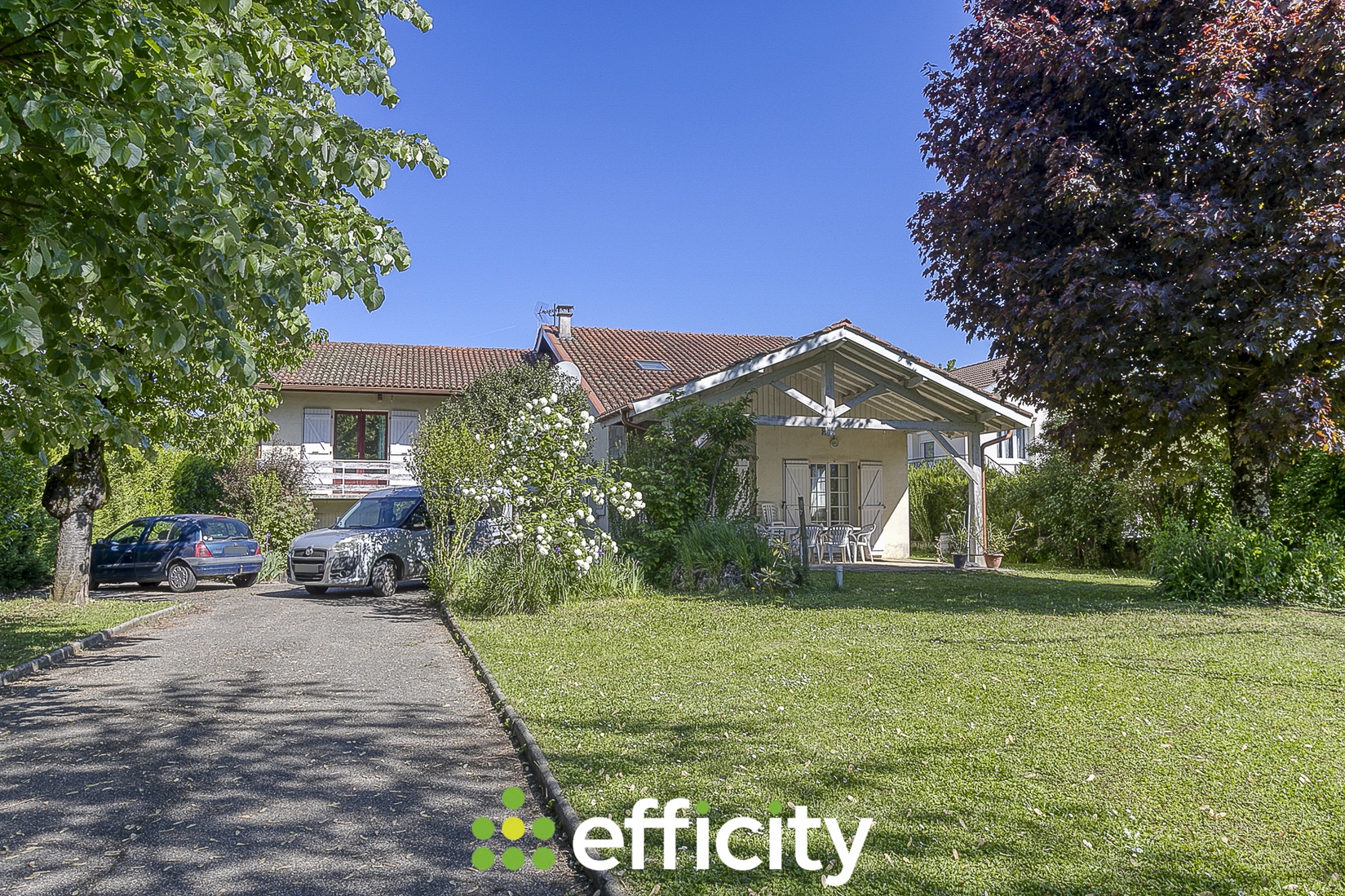 Achat immobilier Maison 7 pièces  215m2 à Ambérieu-en-Bugey (01500) - Photo n°1