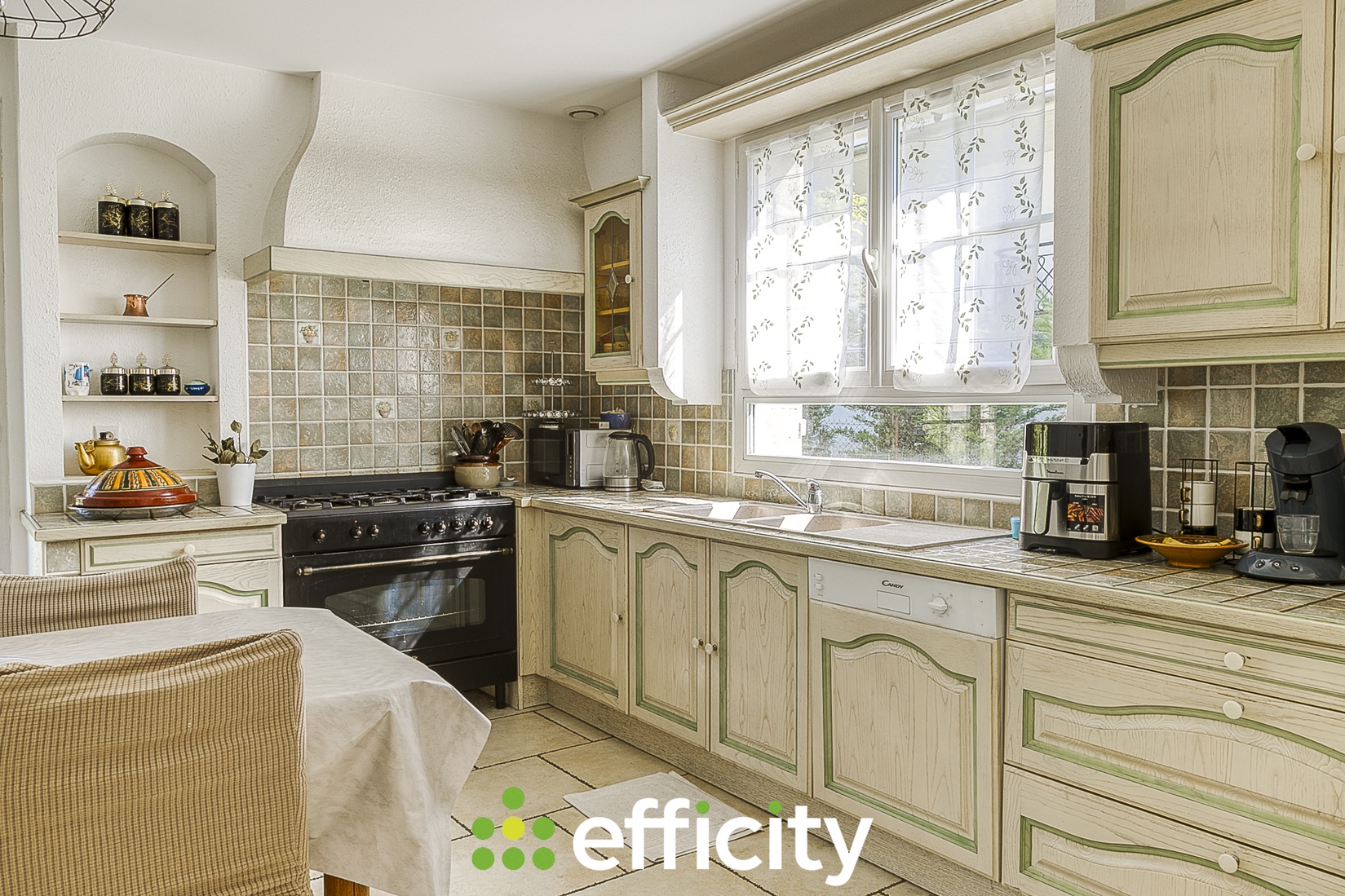 Achat immobilier Maison 7 pièces  215m2 à Ambérieu-en-Bugey (01500) - Photo n°11