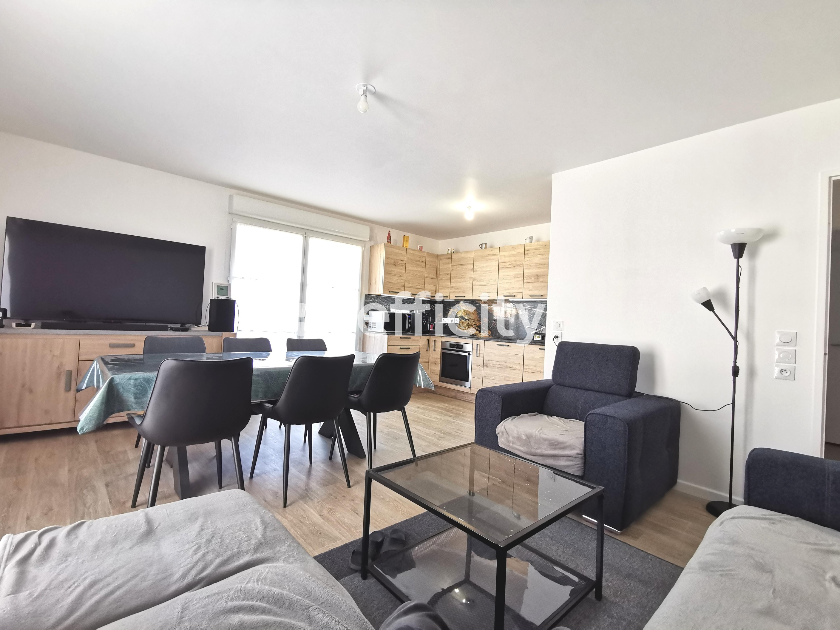 appartement 4 pièces - 76m2 à Le Blanc-Mesnil (93150)