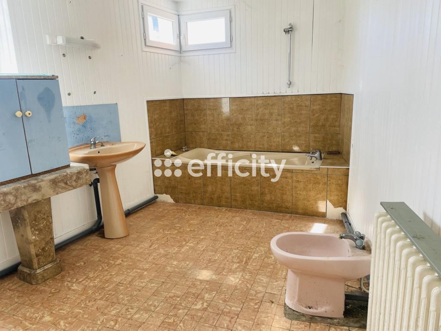 Achat immobilier Maison 5 pièces  131m2 à La Ferté-Bernard (72400) - Photo n°12