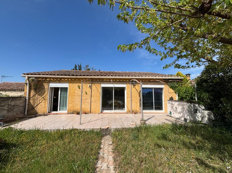 maison 3 pièces - 83m2 à Rochefort-du-Gard (30650)