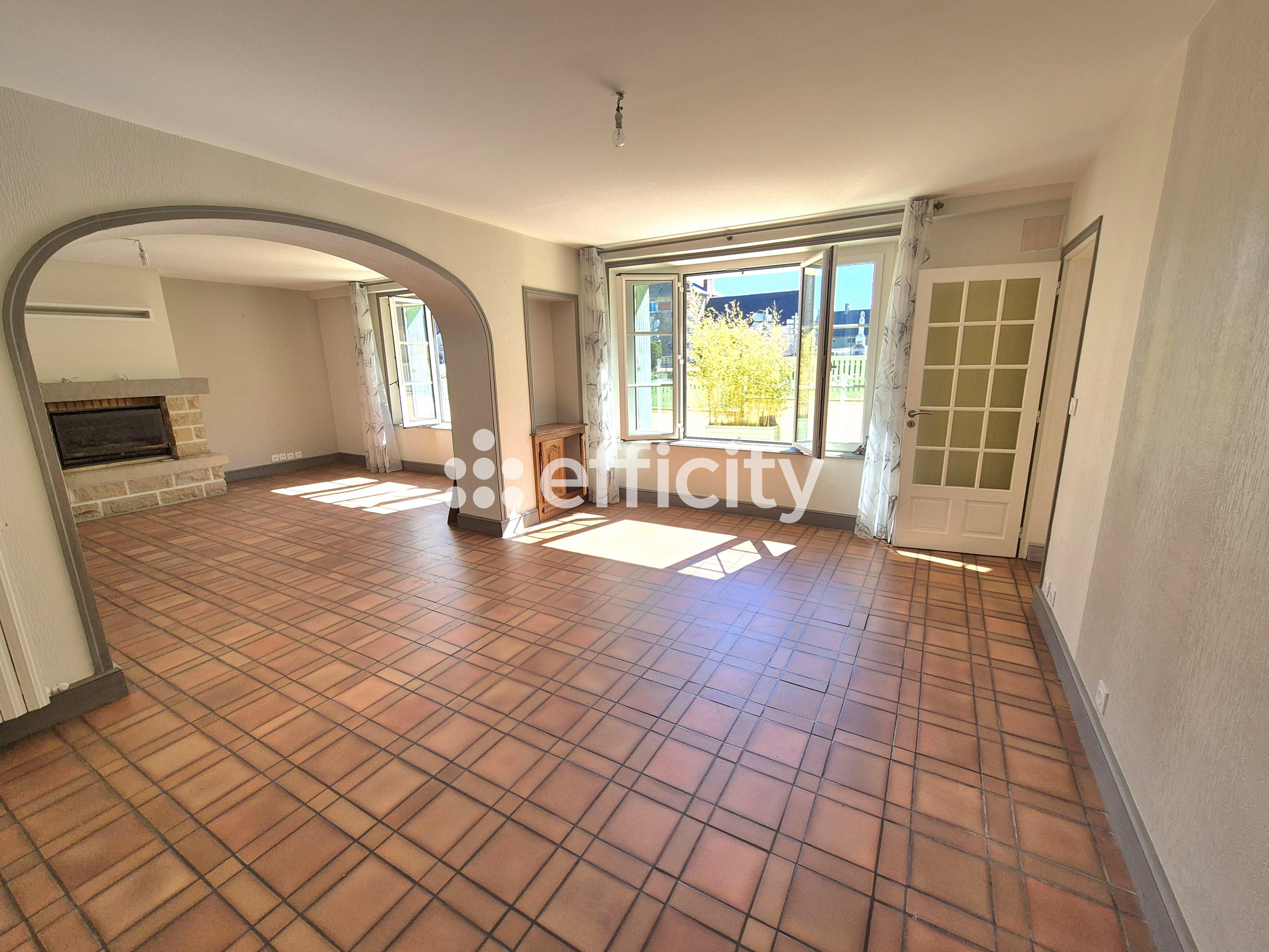 Achat immobilier Maison 7 pièces  200m2 à Isigny-sur-Mer (14230) - Photo n°9
