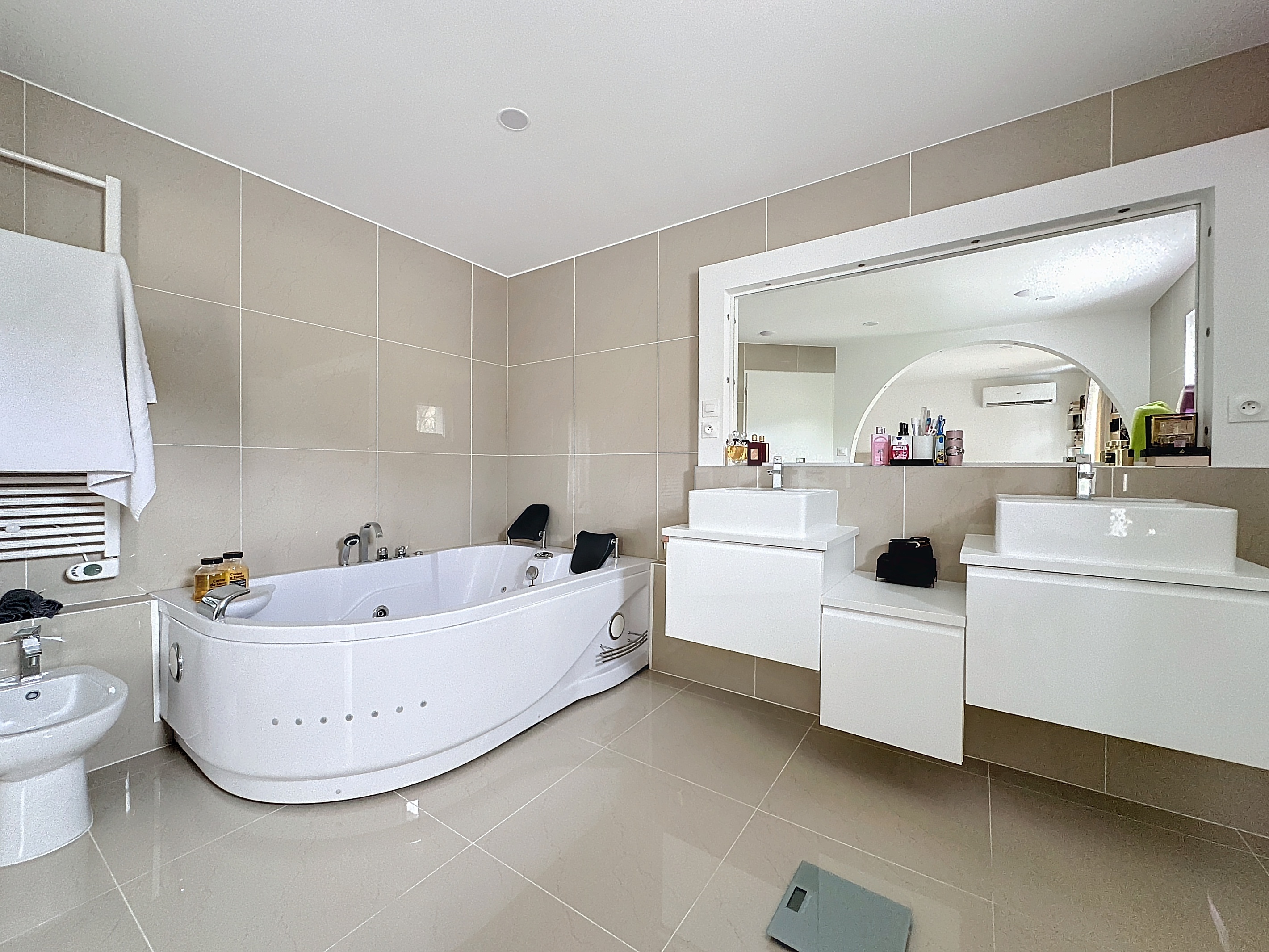 Achat immobilier Maison 5 pièces  192m2 à Chirens (38850) - Photo n°8