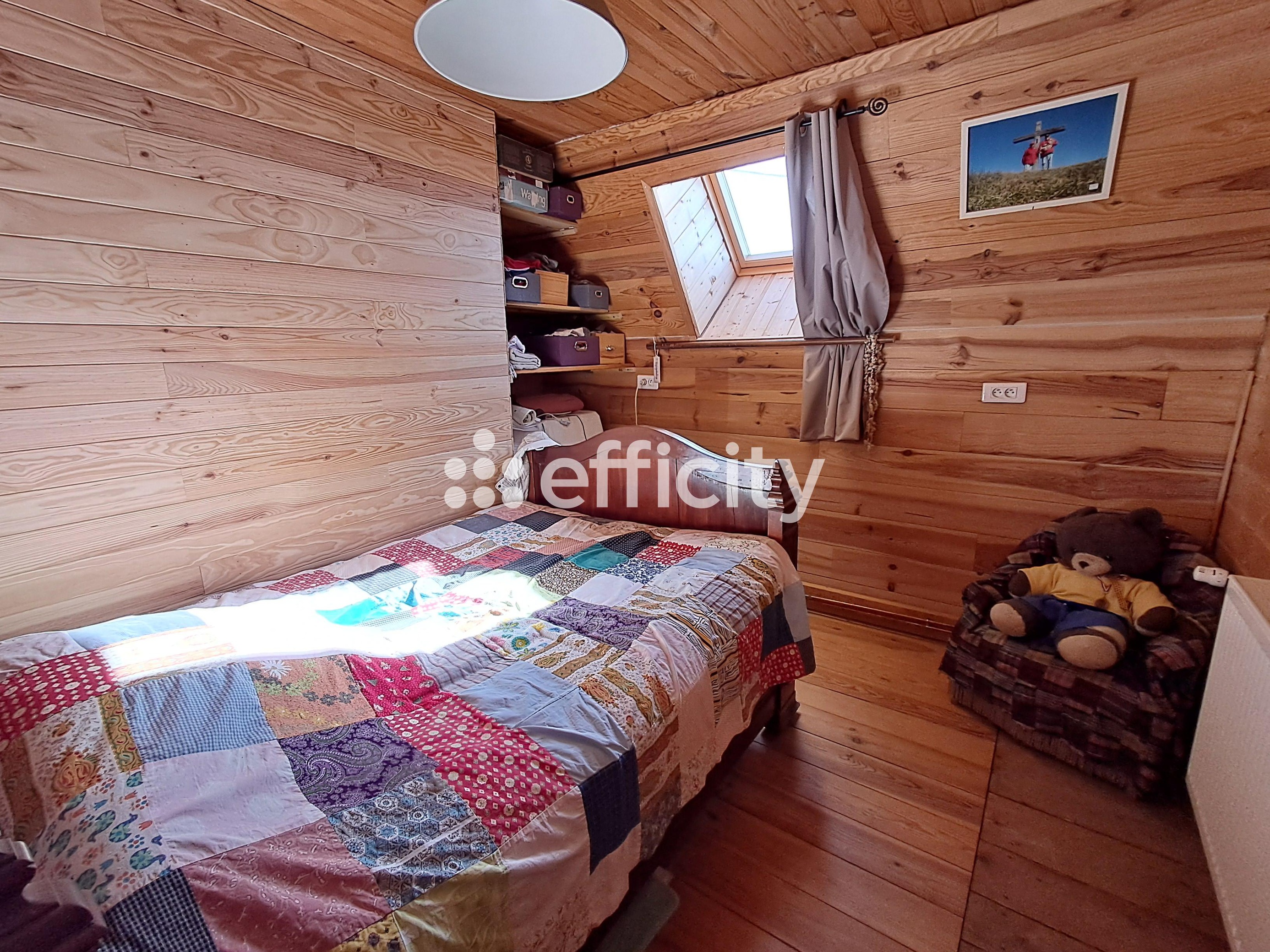 Achat immobilier Maison 6 pièces  122m2 à Marcenat (15190) - Photo n°6