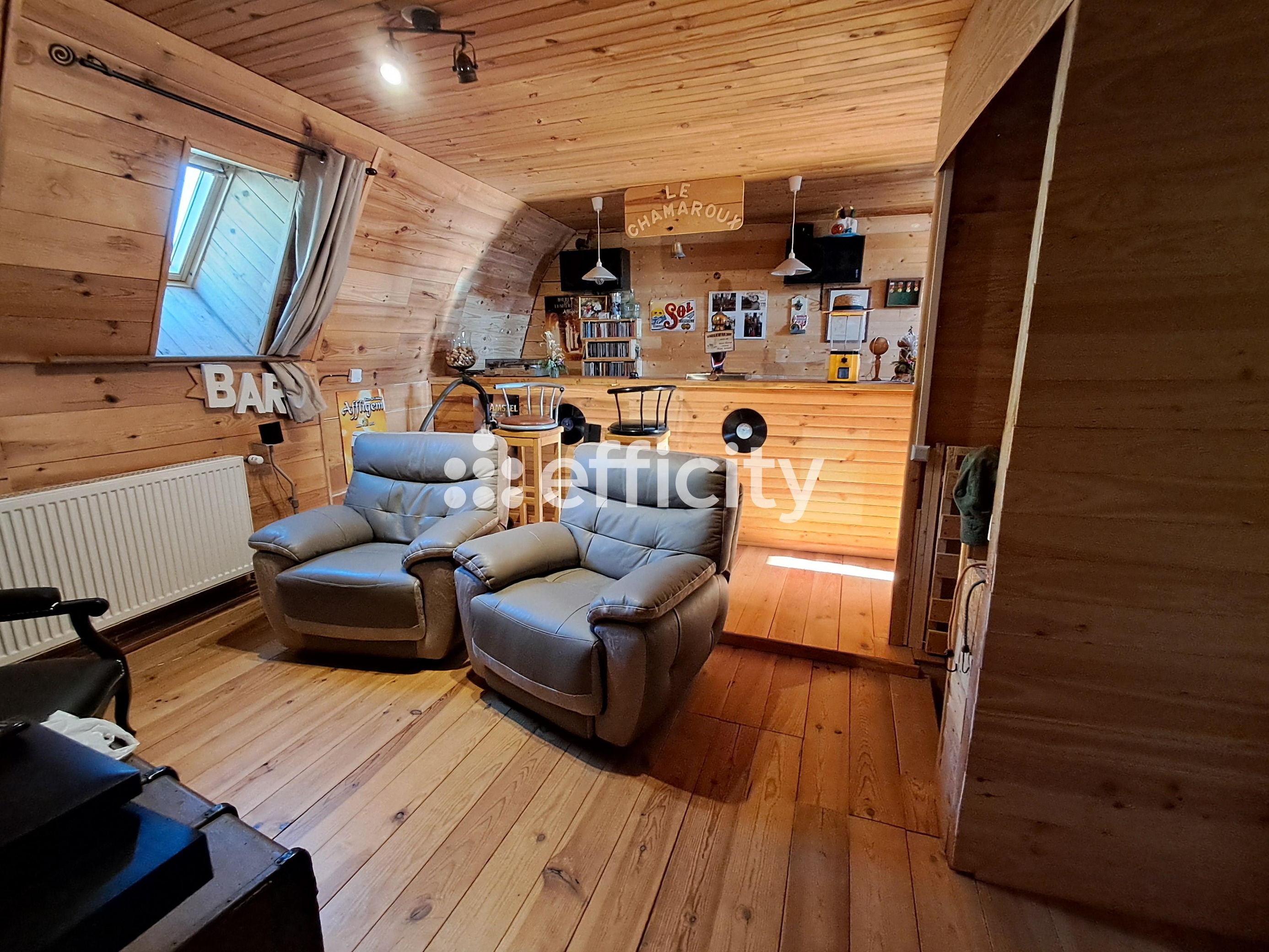 Achat immobilier Maison 6 pièces  122m2 à Marcenat (15190) - Photo n°8