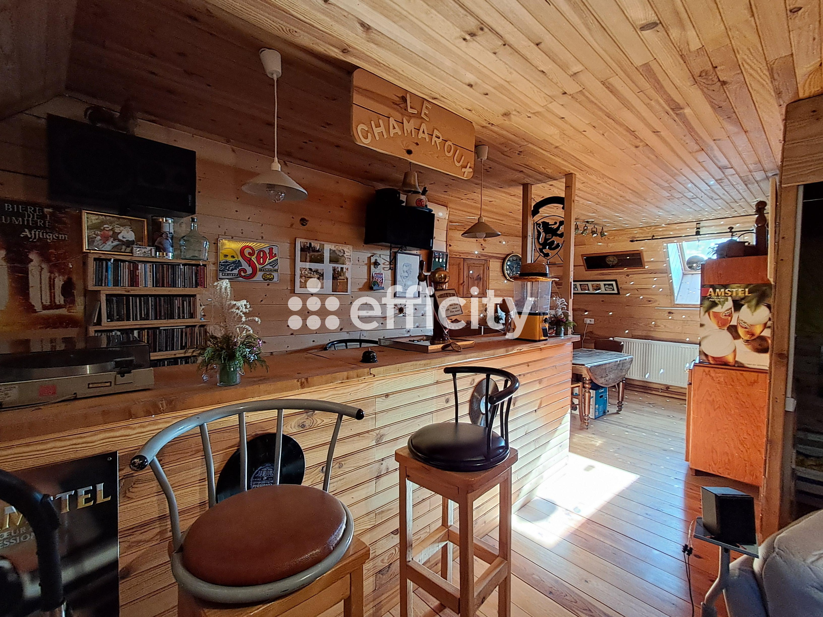 Achat immobilier Maison 6 pièces  122m2 à Marcenat (15190) - Photo n°9