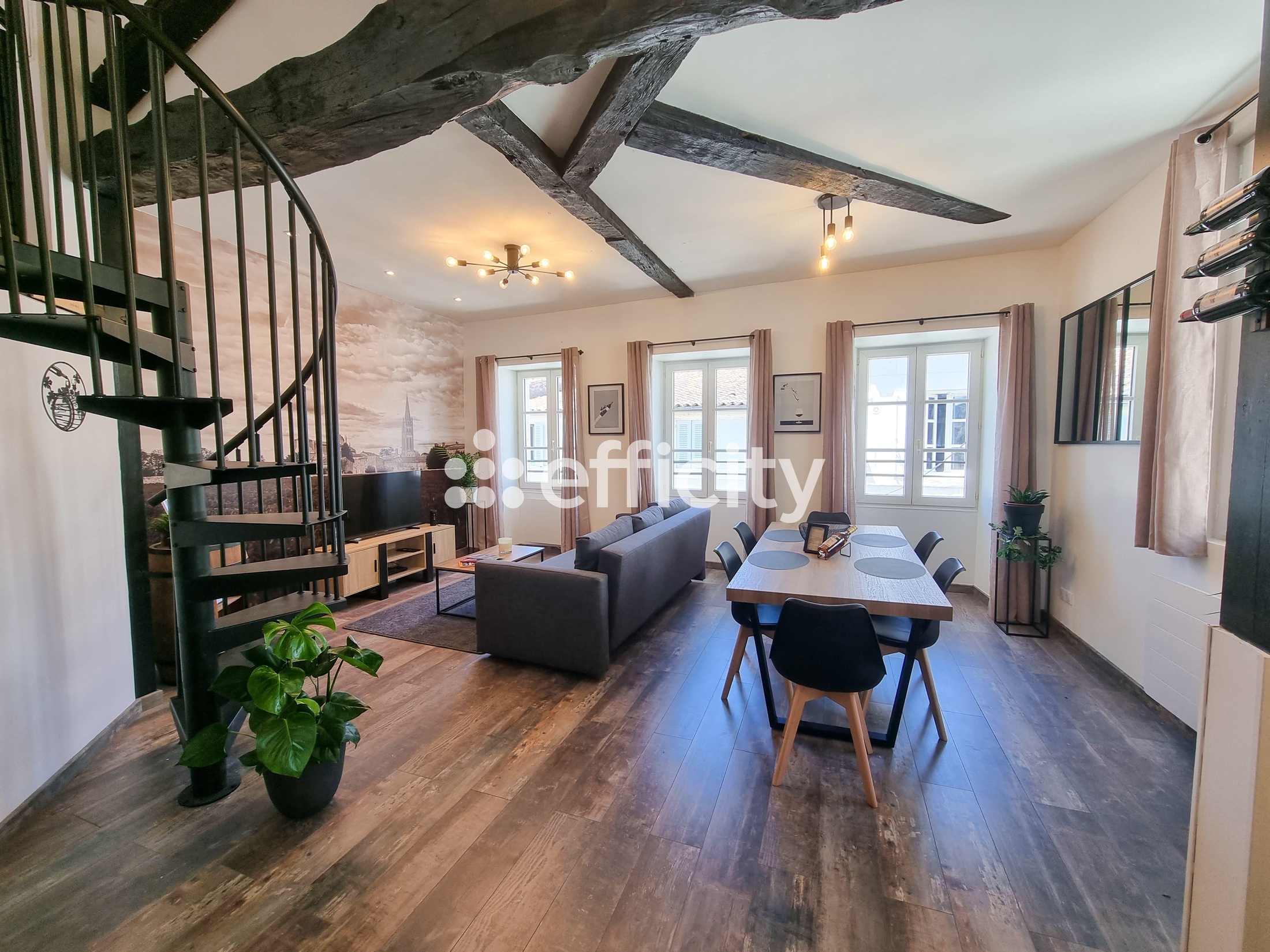 appartement 5 pièces - 104m2 à Saintes (17100)