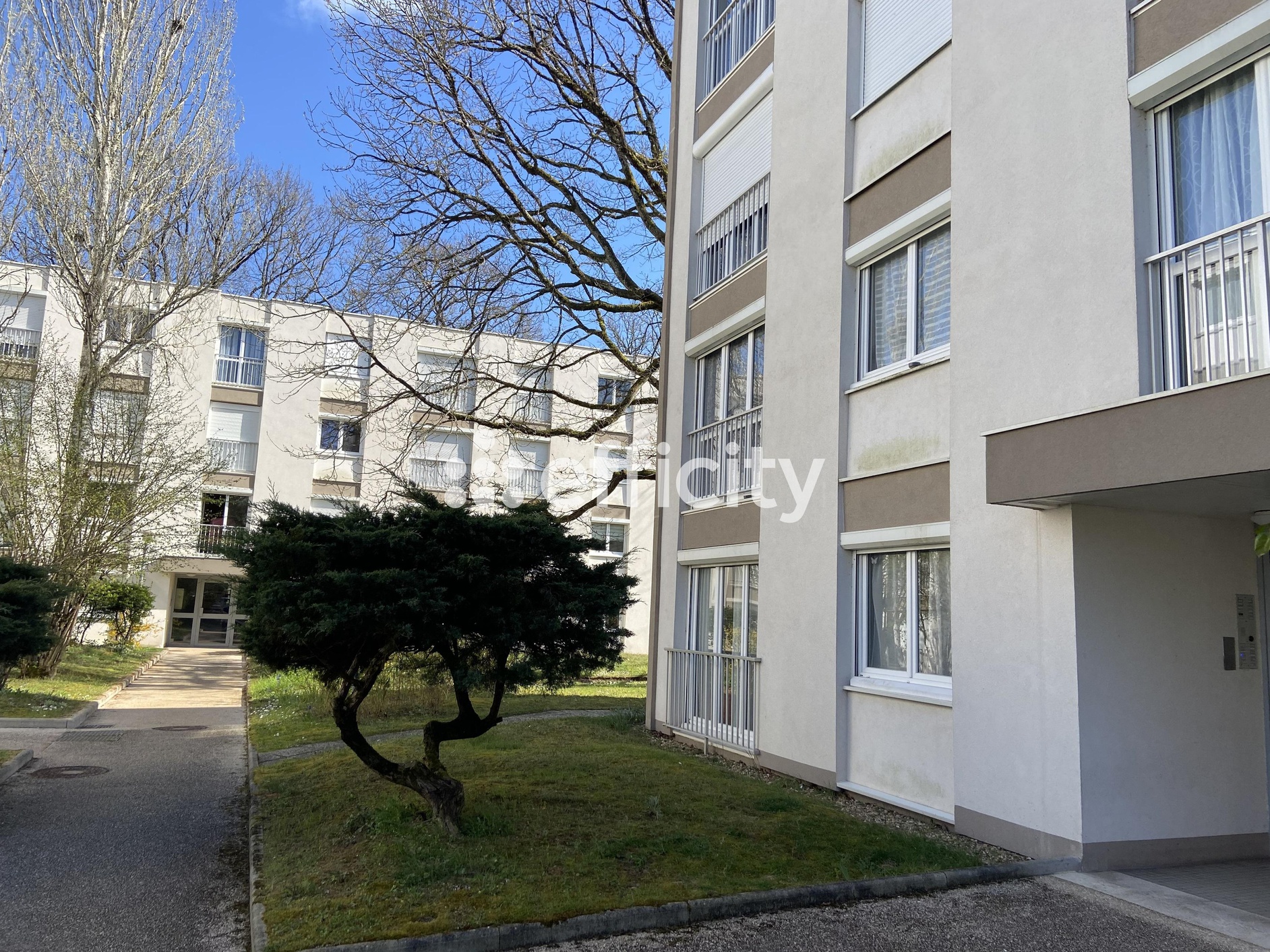 appartement 1 pièces - 28m2 à Orléans (45100)