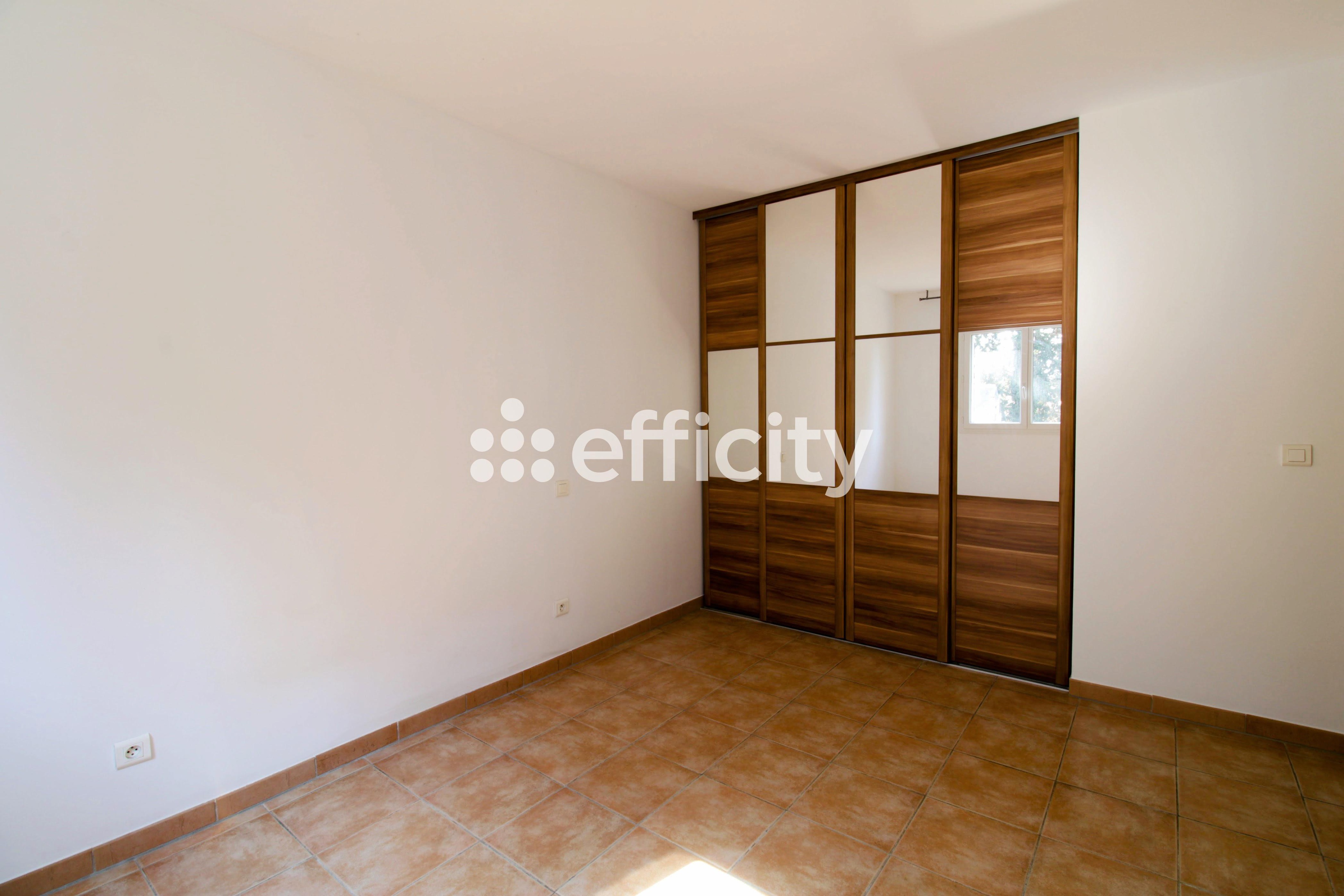 Achat immobilier Maison 4 pièces  150m2 à Montbazin (34560) - Photo n°7