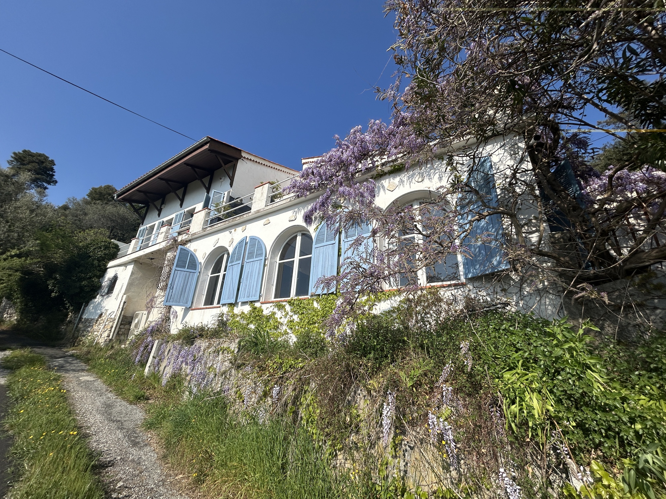maison 5 pièces - 201m2 à Castagniers (06670)