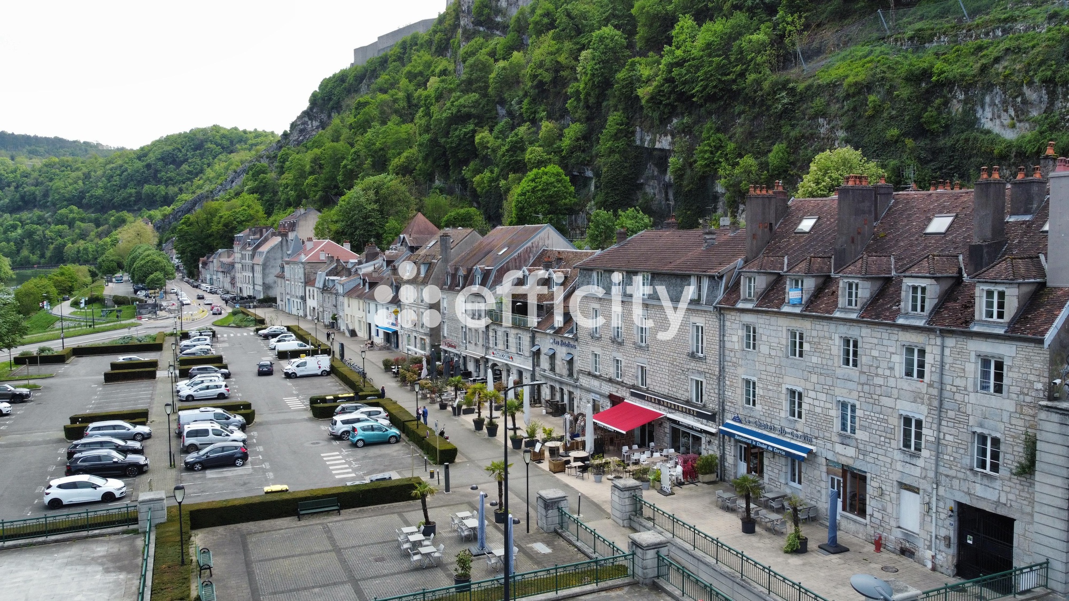 maison 12 pièces - 296m2 à Besançon (25000)