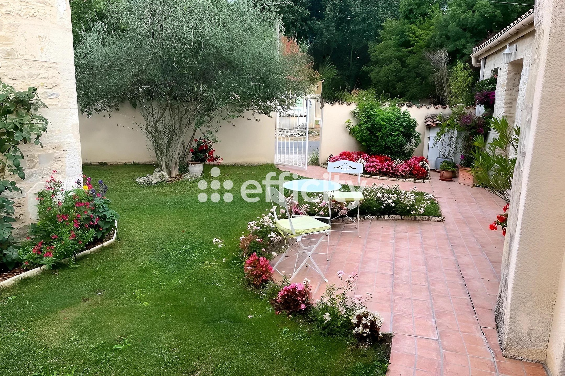 Achat immobilier Maison 7 pièces  162m2 à Aigre (16140) - Photo n°4