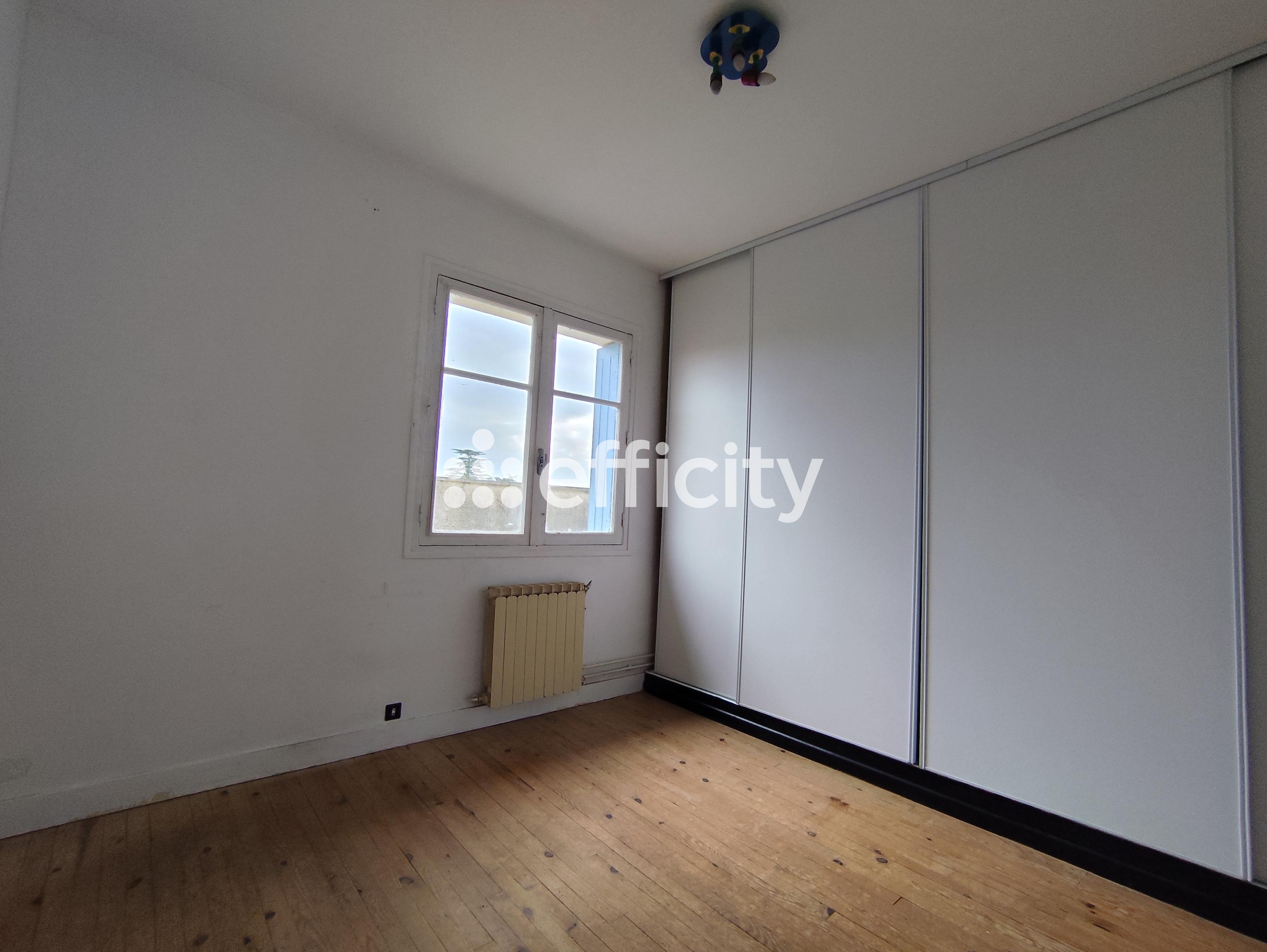 Achat immobilier Maison 12 pièces  290m2 à Chaniers (17610) - Photo n°12