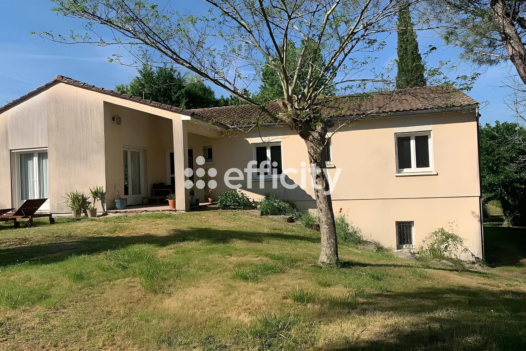 Achat immobilier Maison 6 pièces  144m2 à Aigre (16140) - Photo n°4