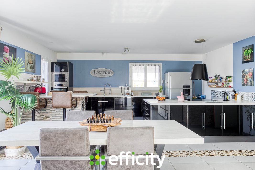 maison 5 pièces - 136m2 à Valencin (38540)