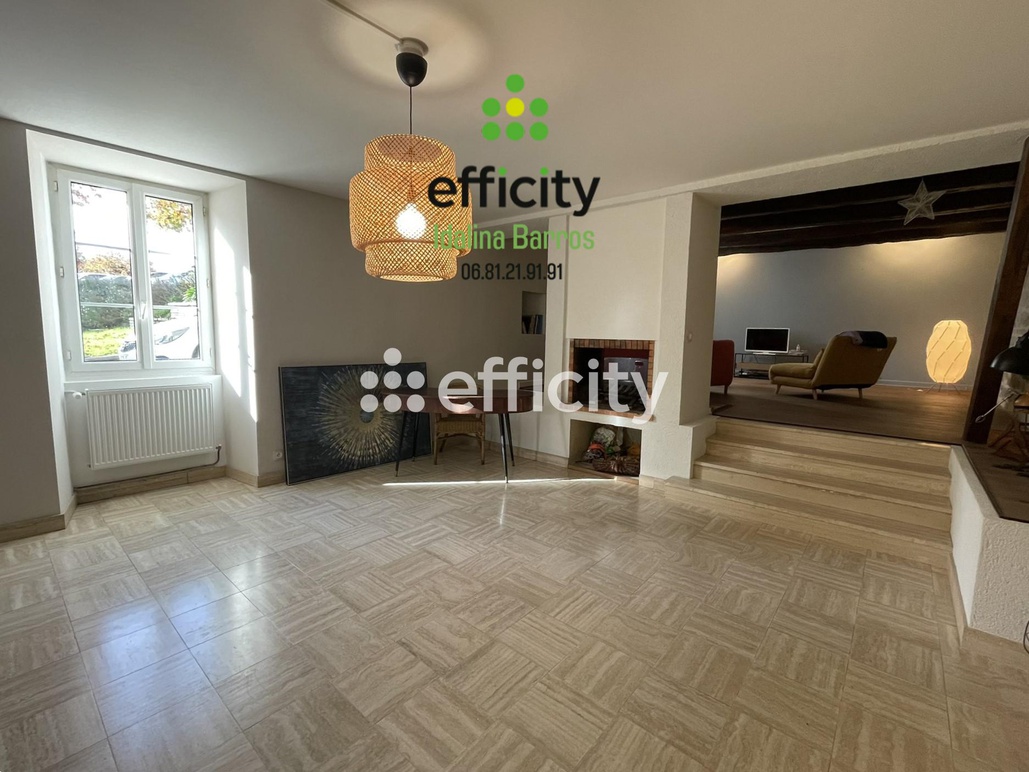 maison 7 pièces - 240m2 à Saint-Amant-de-Boixe (16330)