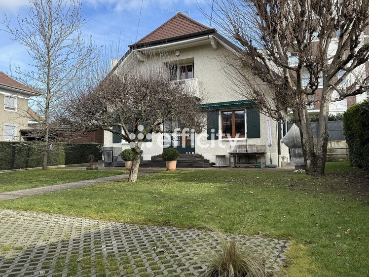 maison 5 pièces - 165,0m2 à Ambilly (74100)