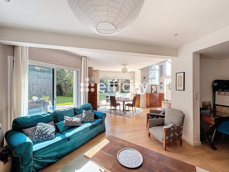 maison 7 pièces - 165m2 à Quimper (29000)