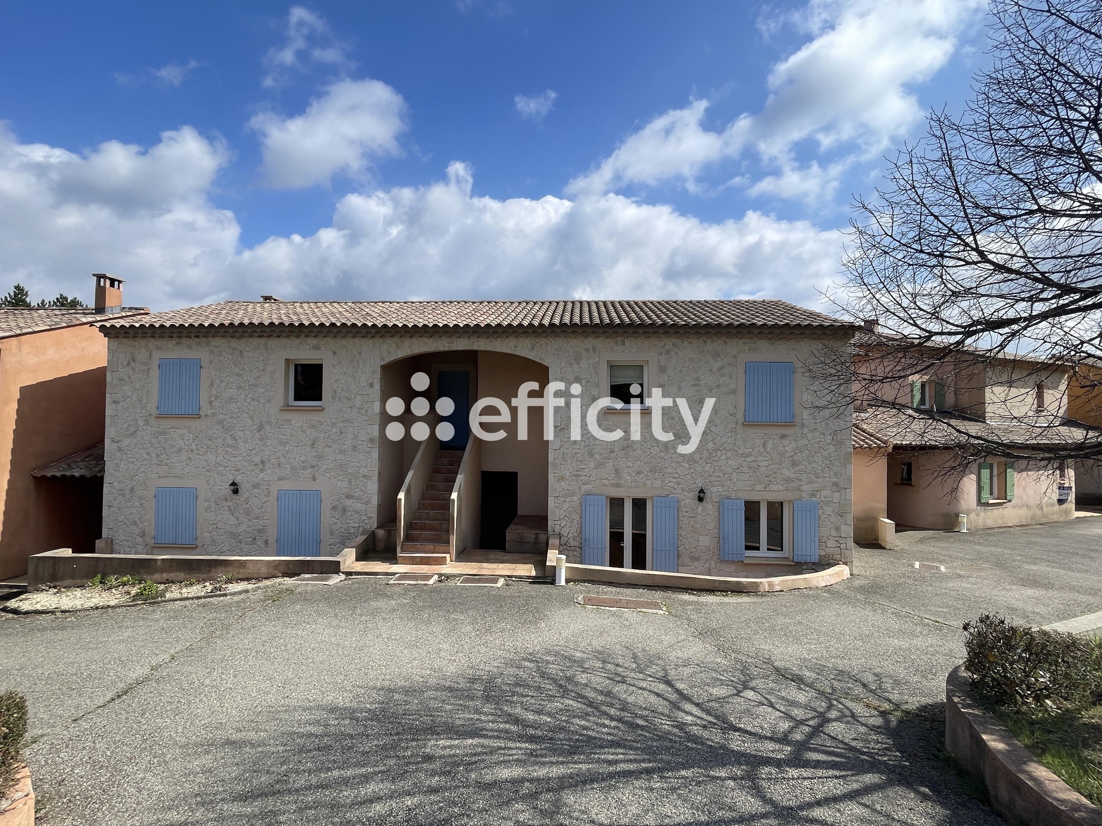 appartement 3 pièces - 69,0m2 à Saint-Trinit (84390)