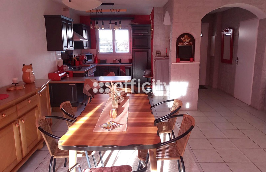 maison 6 pièces - 106m2 à Cluses (74300)