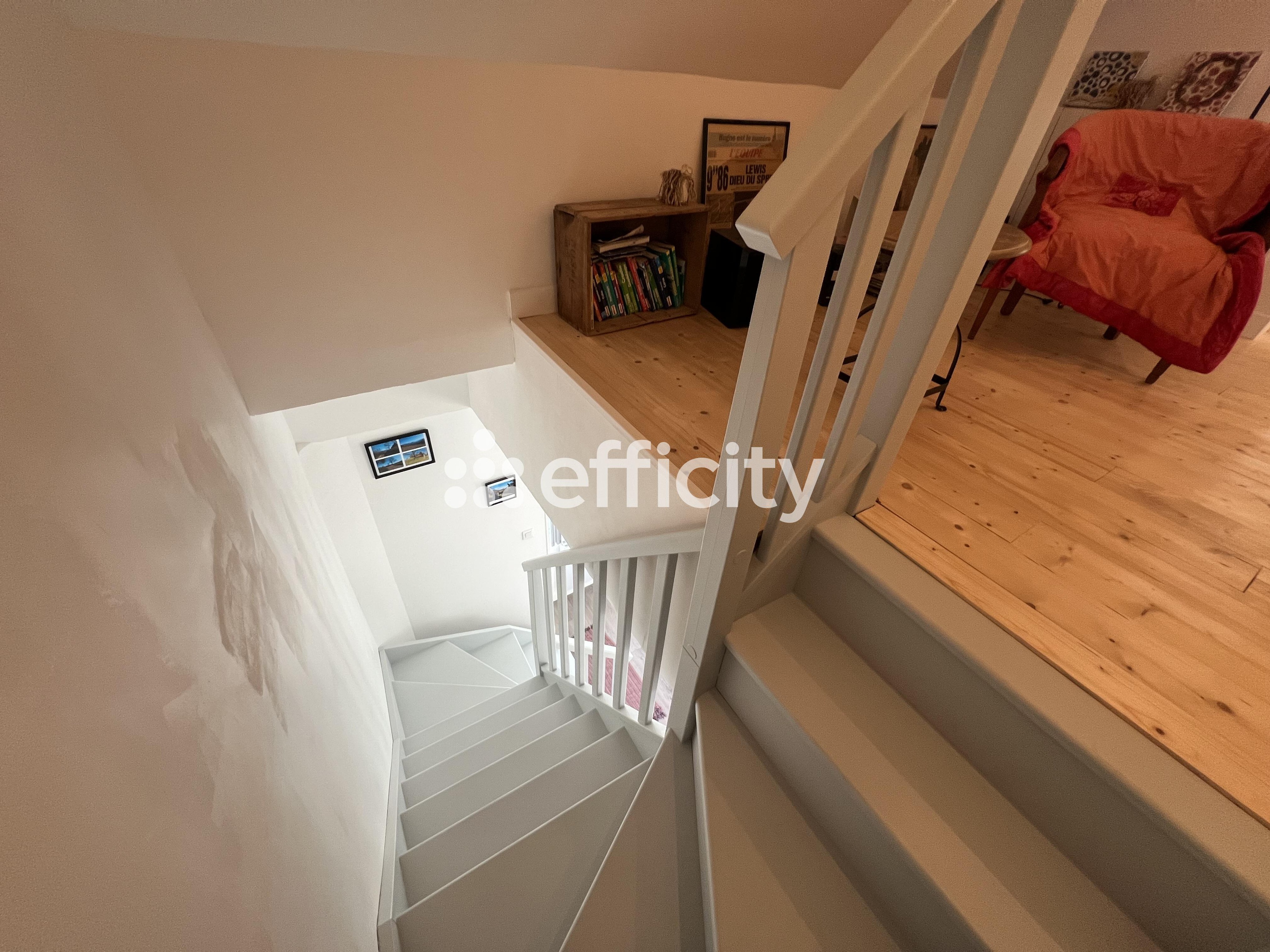 Achat immobilier Appartement 5 pièces  108m2 à Rochefort (17300) - Photo n°12