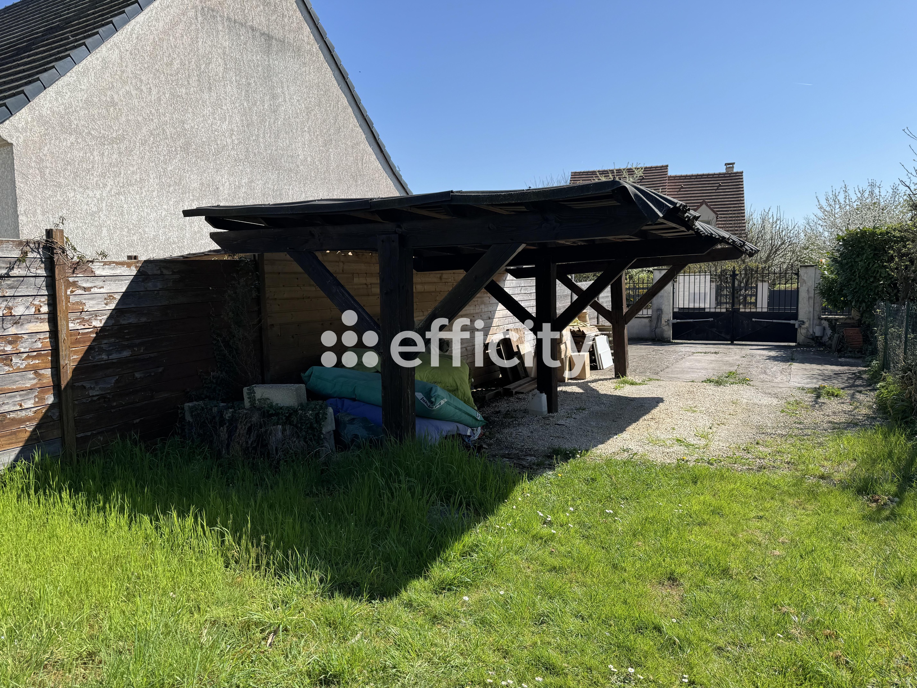 terrain  - 213m2 à Leuville-sur-Orge (91310)