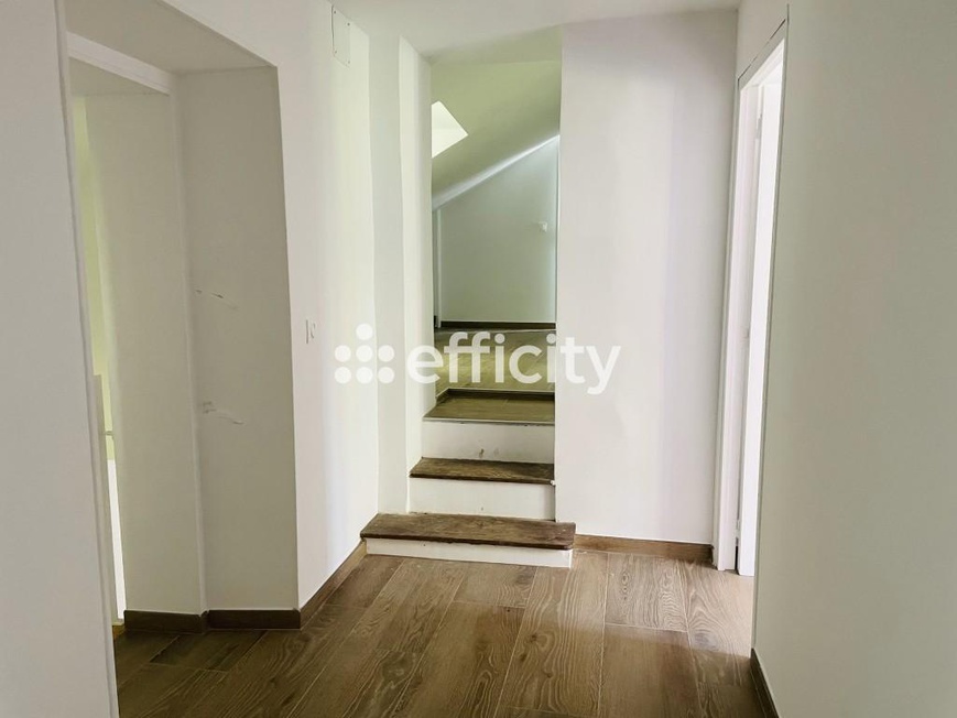 Achat immobilier Maison 10 pièces  300m2 à Saint-Maixent (72320) - Photo n°7