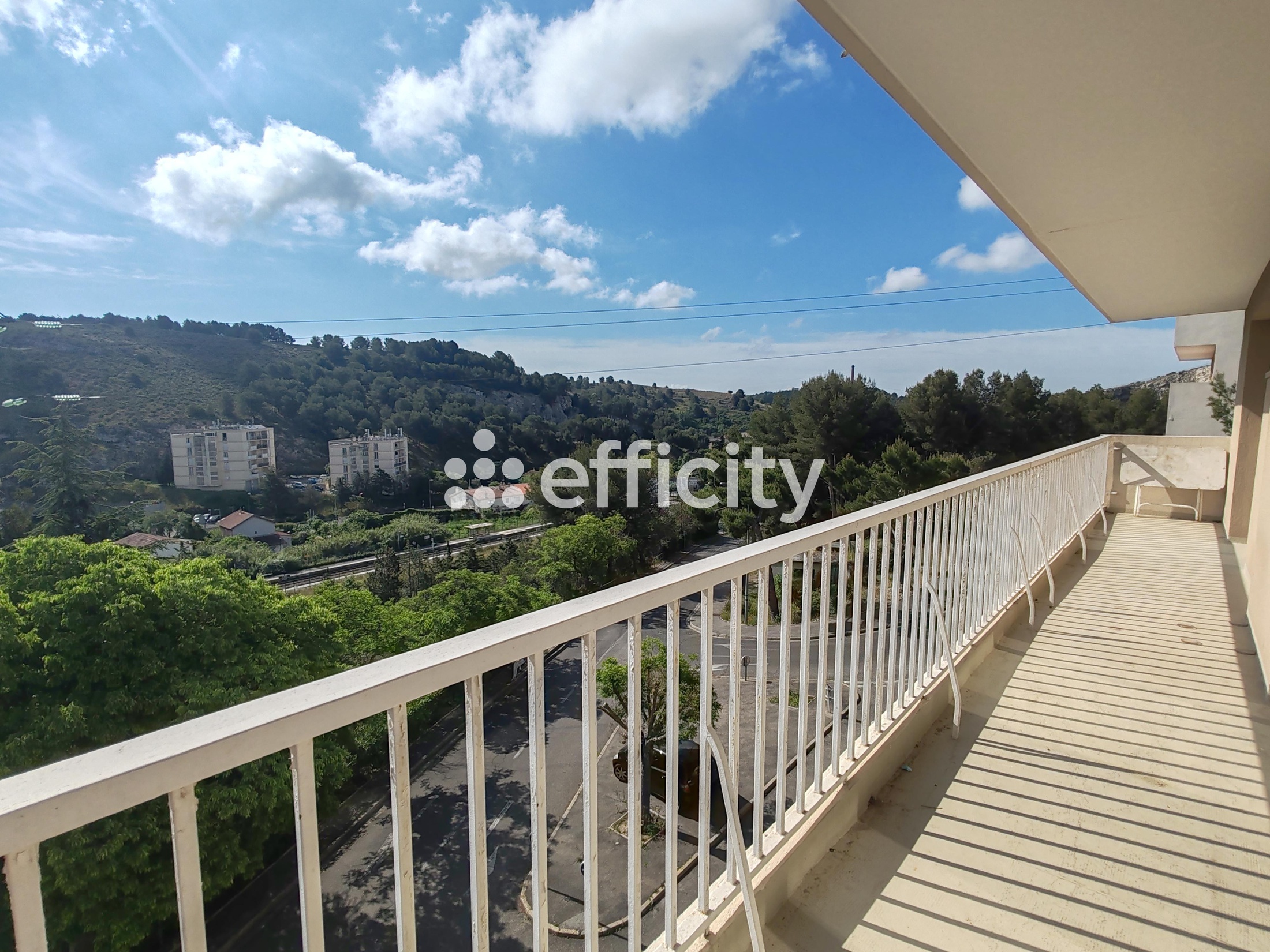 appartement 5 pièces - 85m2 à Septèmes-les-Vallons (13240)