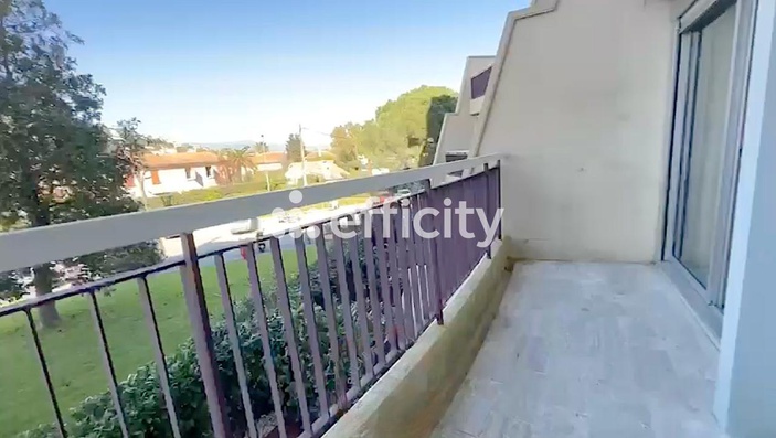 appartement 2 pièces - 33m2 à Mandelieu-la-Napoule (06210)