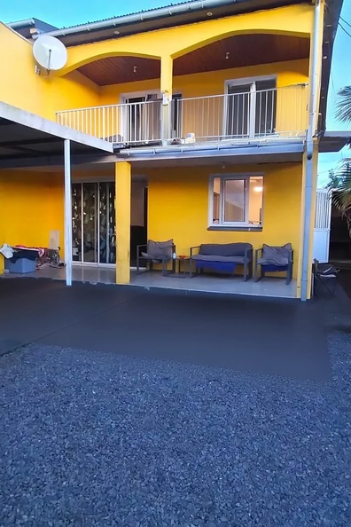 maison 10 pièces - 210m2 à Le Tampon (97430)