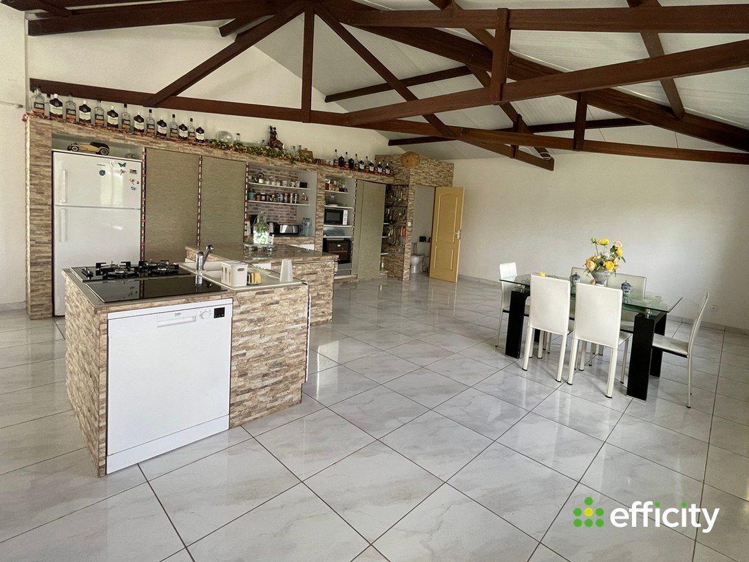 Achat immobilier Maison 5 pièces  250m2 à Kourou (97310) - Photo n°6