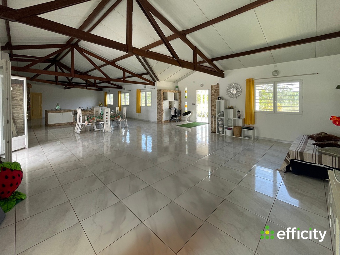 Achat immobilier Maison 5 pièces  250m2 à Kourou (97310) - Photo n°4