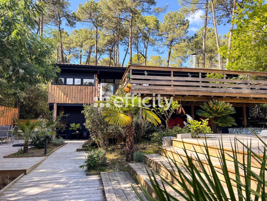 maison 5 pièces - 155,0m2 à Lacanau (33680)