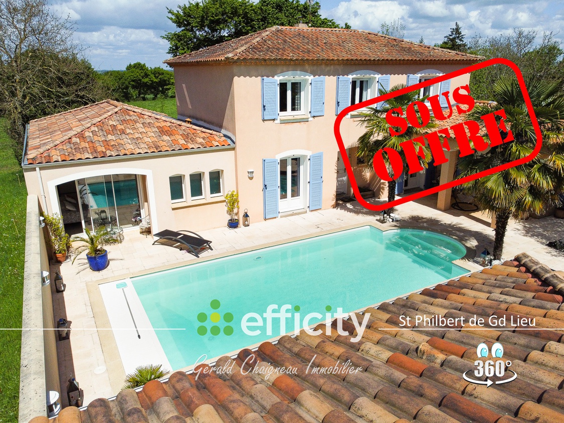 maison 8 pièces - 235m2 à Saint-Philbert-de-Grand-Lieu (44310)