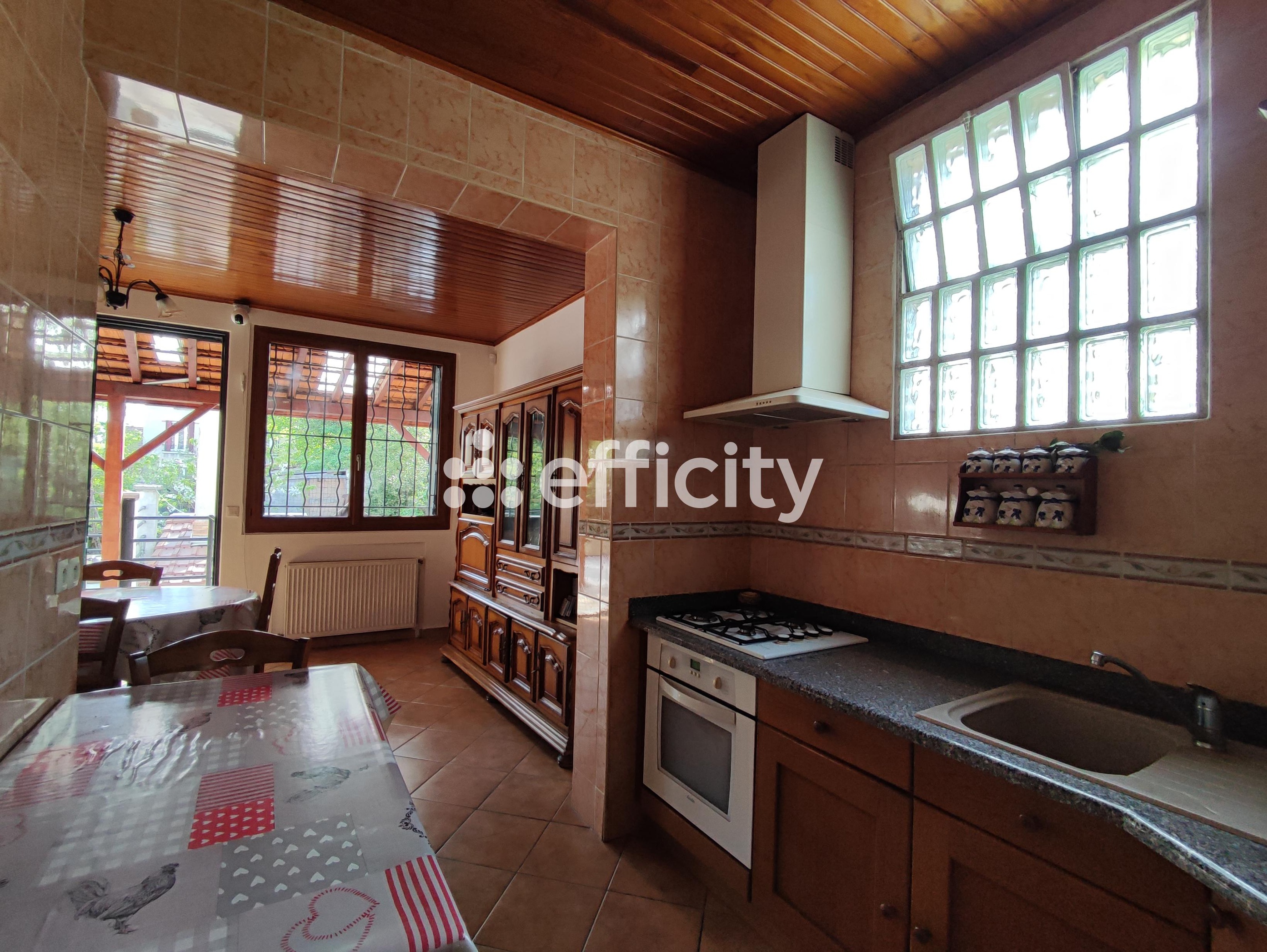 Achat immobilier Maison 3 pièces  60m2 à Saint-Denis (93200) - Photo n°4