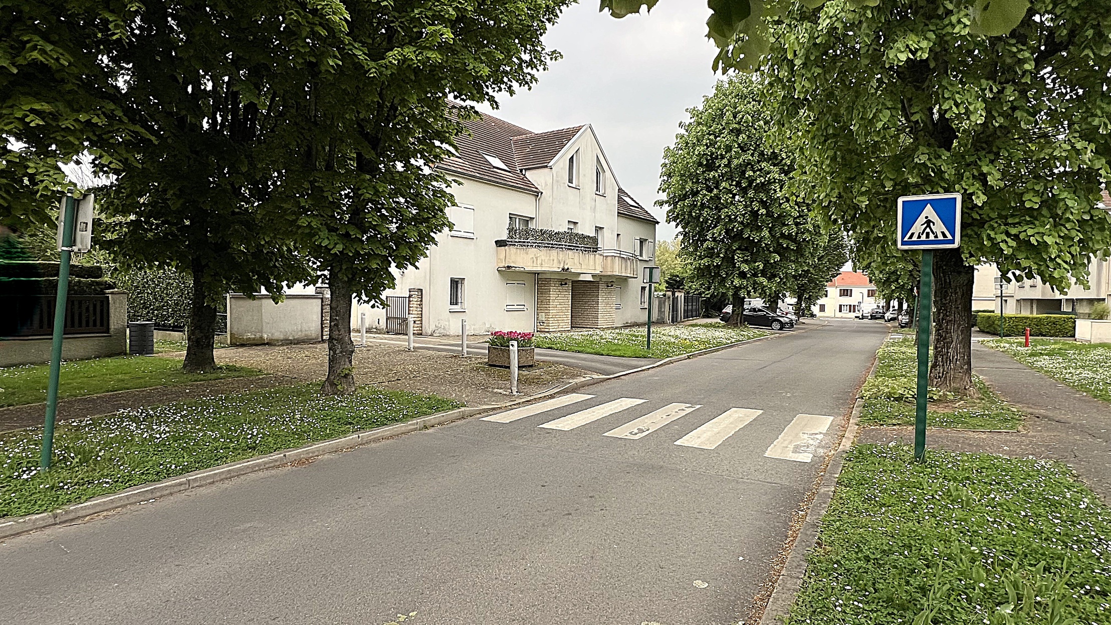 immeuble 16 pièces - 380m2 à Collégien (77090)