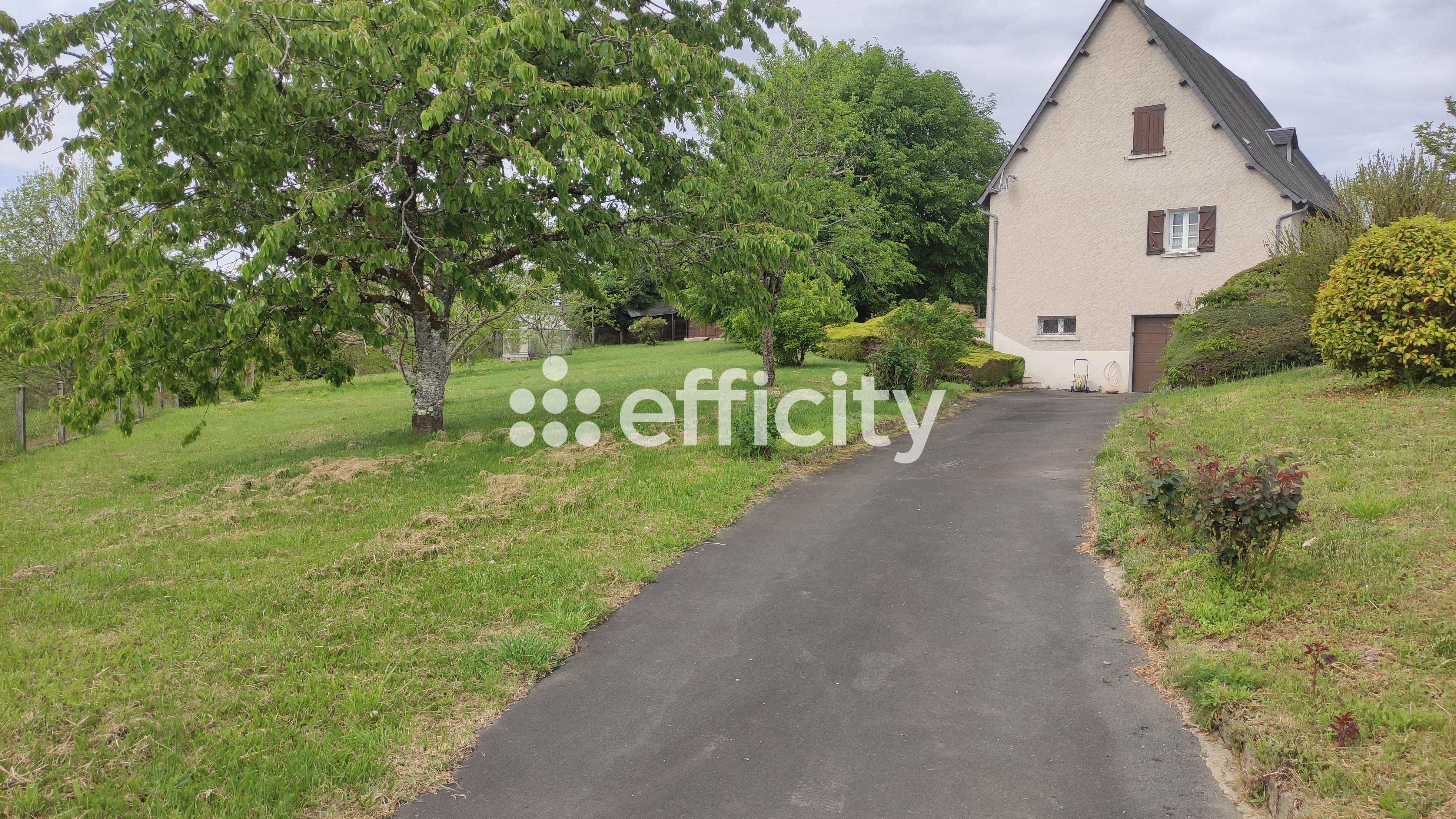 Achat immobilier Maison 5 pièces  112m2 à Saint-Bonnet-l'Enfantier (19410) - Photo n°5