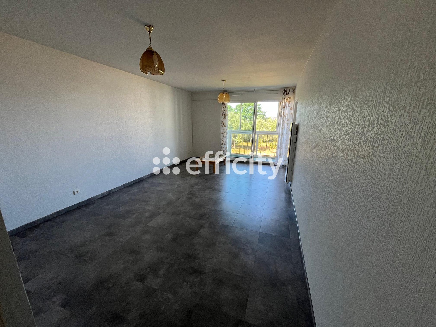 Achat immobilier Appartement 3 pièces  64m2 à Larmor-Plage (56260) - Photo n°1