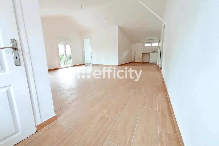 Achat immobilier Appartement 5 pièces  73m2 à Beauval (80630) - Photo n°4